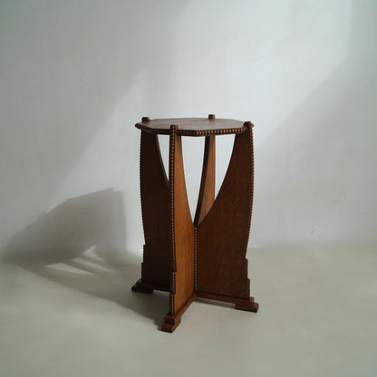 Sculptural Dutch Art Deco Amsterdam School Pedestal Table, 1920s End Tables