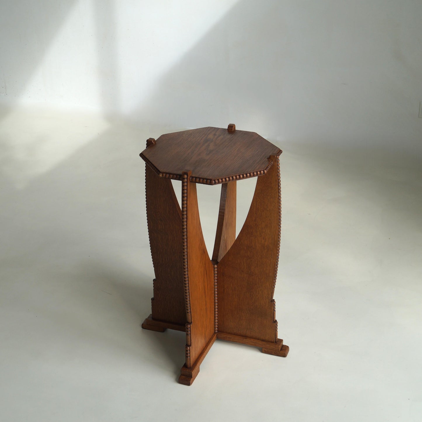 Sculptural Dutch Art Deco Amsterdam School Pedestal Table, 1920s End Tables