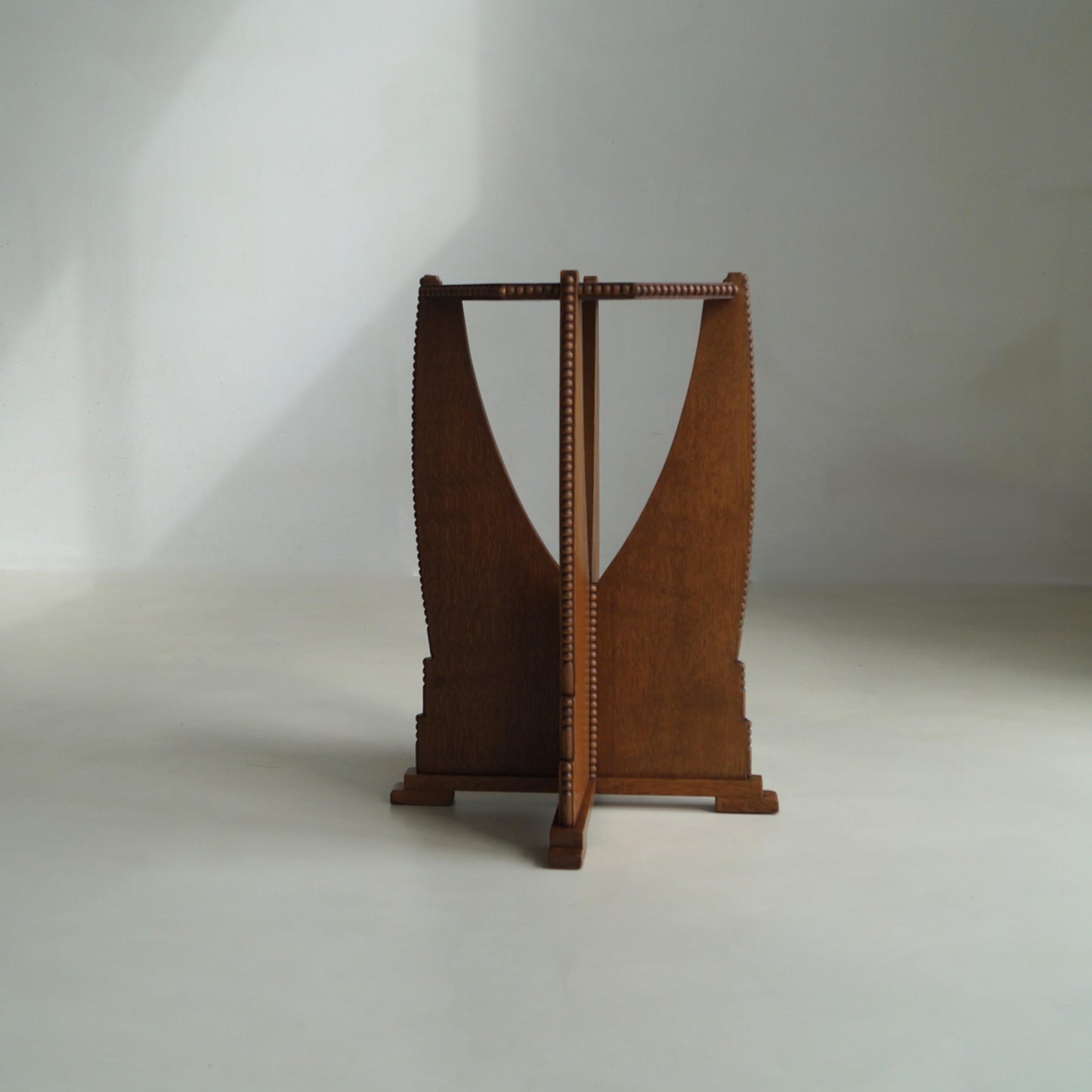 Sculptural Dutch Art Deco Amsterdam School Pedestal Table, 1920s End Tables