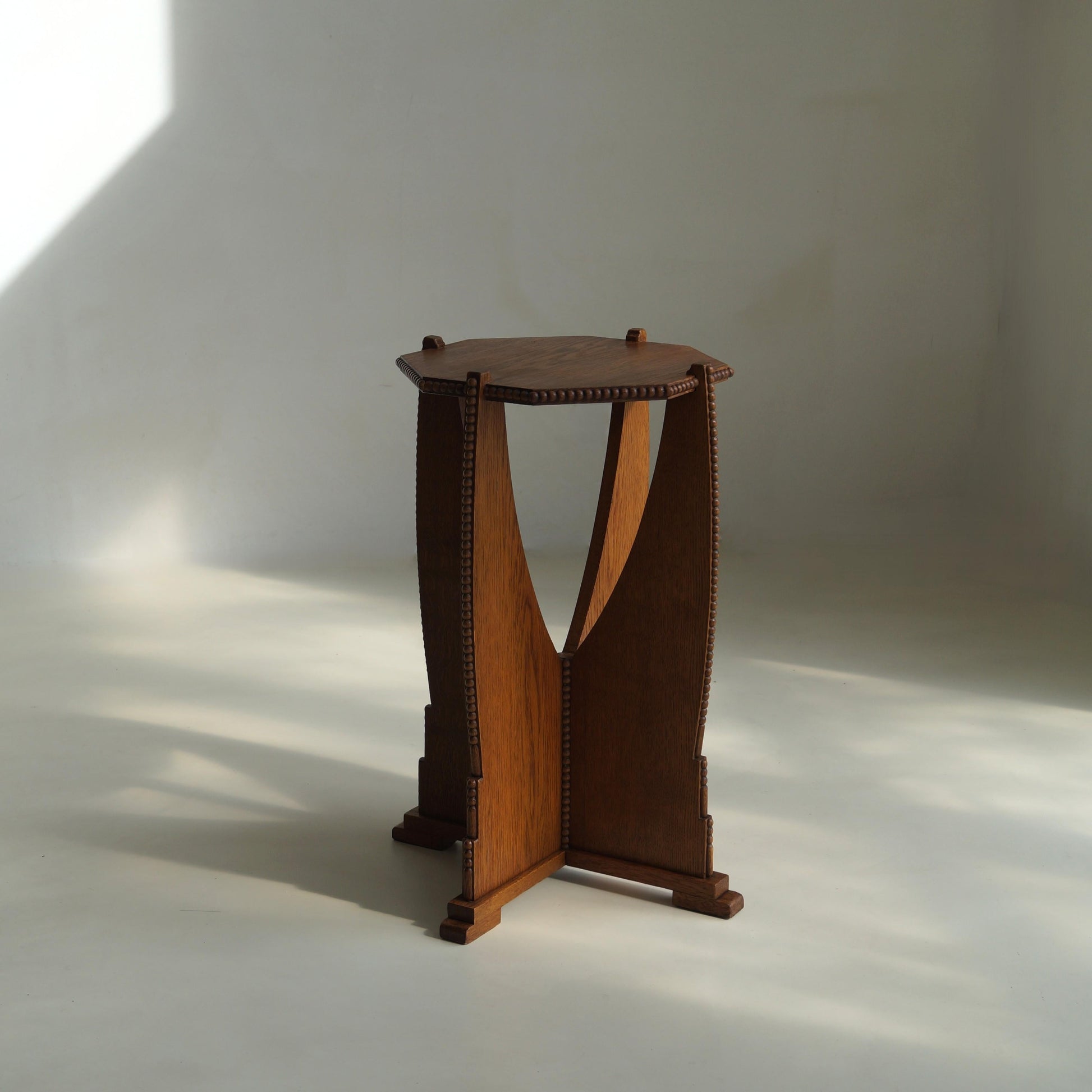 Sculptural Dutch Art Deco Amsterdam School Pedestal Table, 1920s End Tables