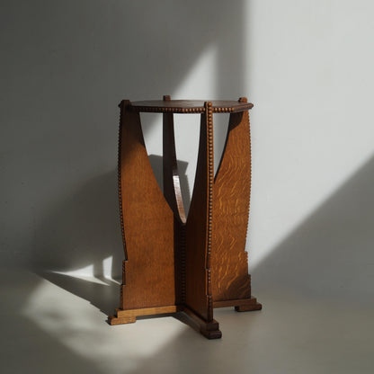 Sculptural Dutch Art Deco Amsterdam School Pedestal Table, 1920s End Tables