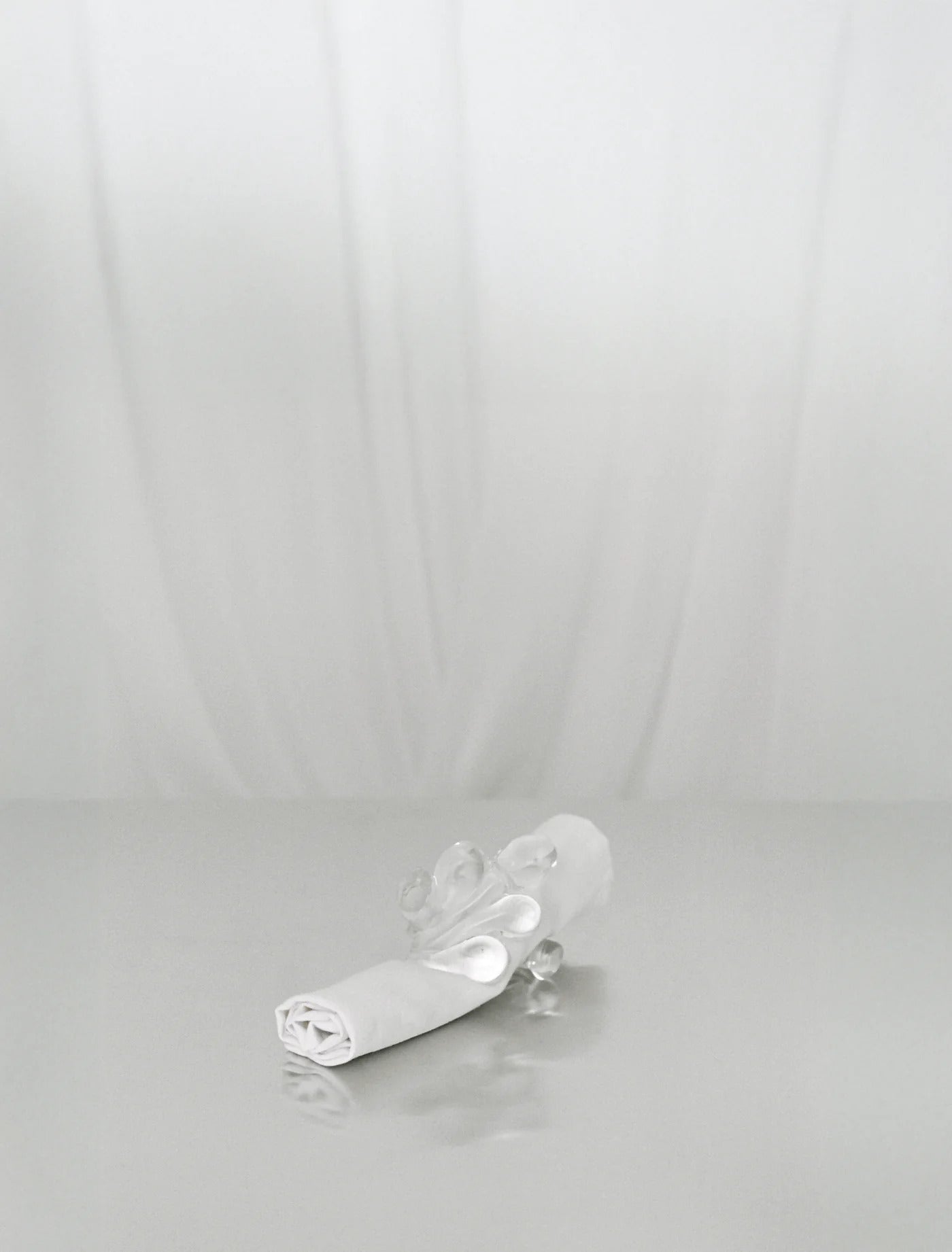 Set of 4 Ondine Napkin Ring Glassware