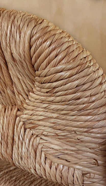 Alessandro Becchi "Toscanolla" dining chair for Giovannetti, detail of the woven straw backrest