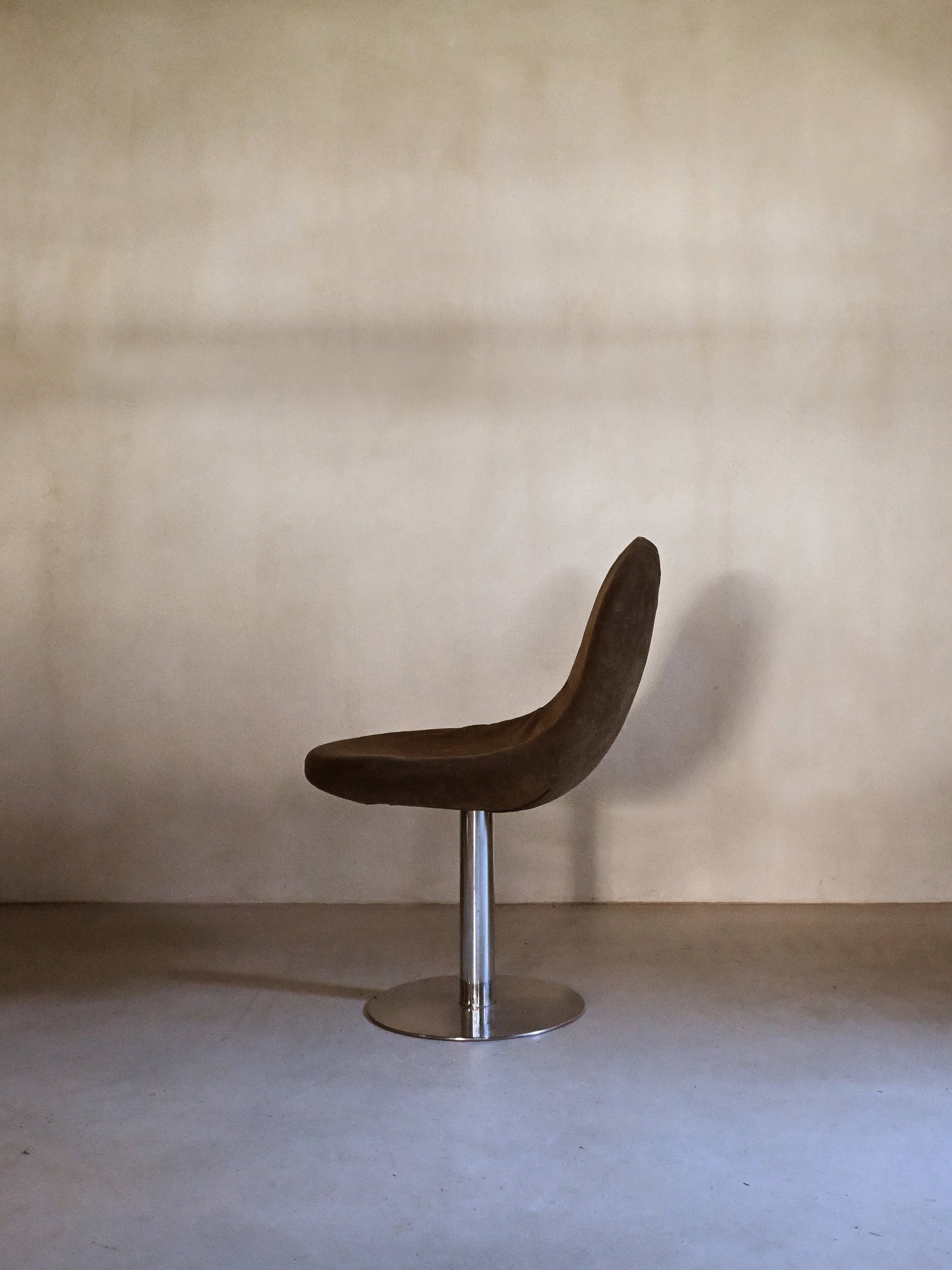 Set of Four Space Age Chairs Chairs