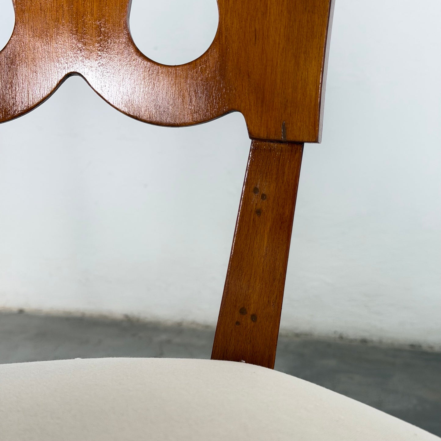 Set of 8 "969" Volute Chairs for the VI Triennale by Gio Ponti, Montina, 1970s Dining Chairs