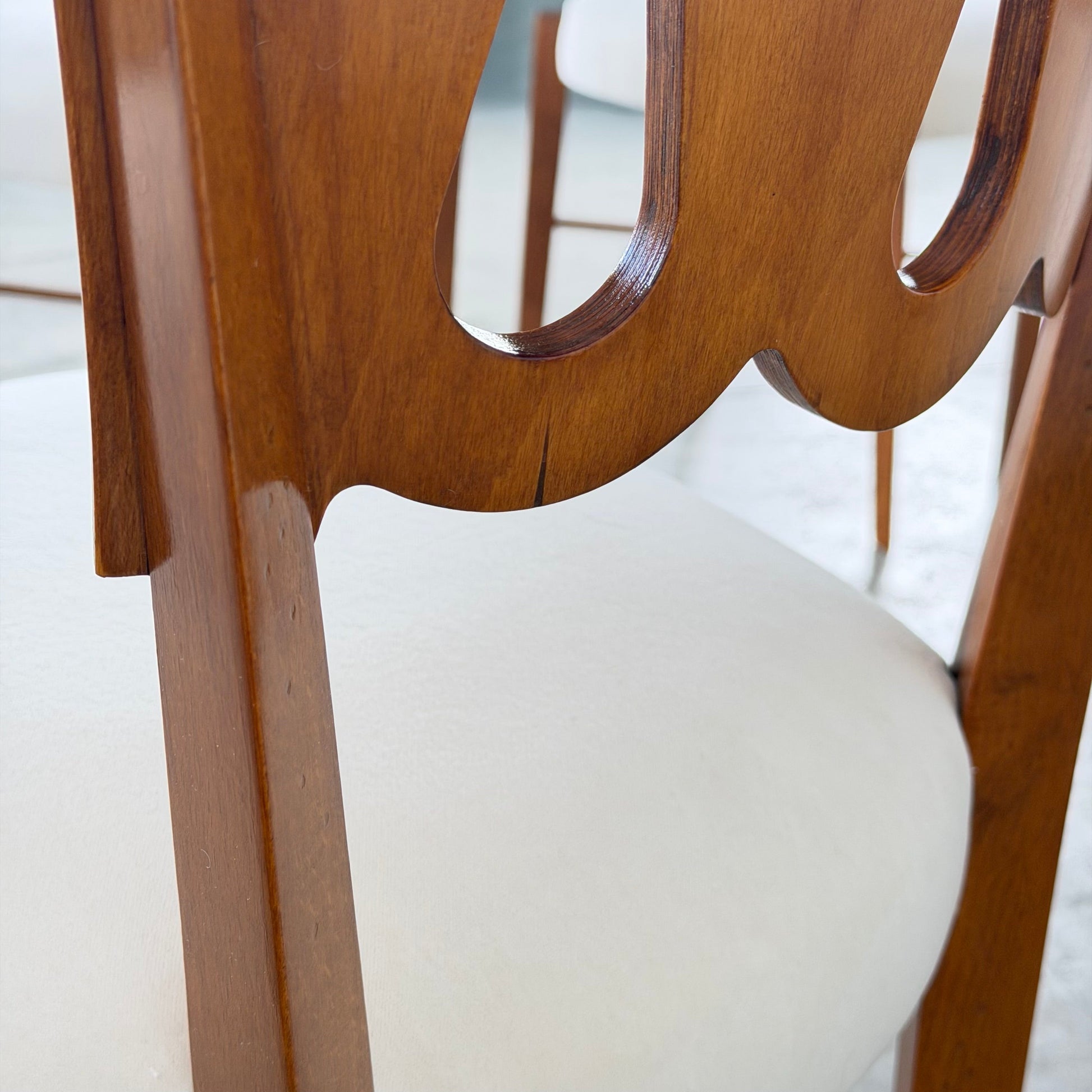 Set of 8 "969" Volute Chairs for the VI Triennale by Gio Ponti, Montina, 1970s Dining Chairs