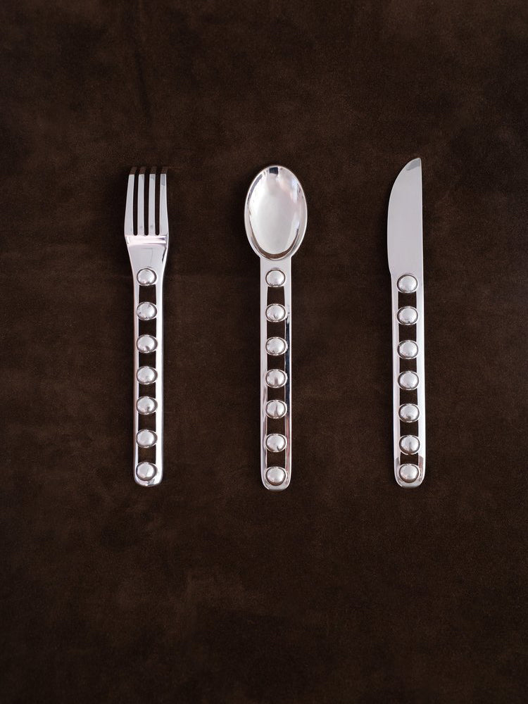 Seven Ball Cutlery Set Dinnerware