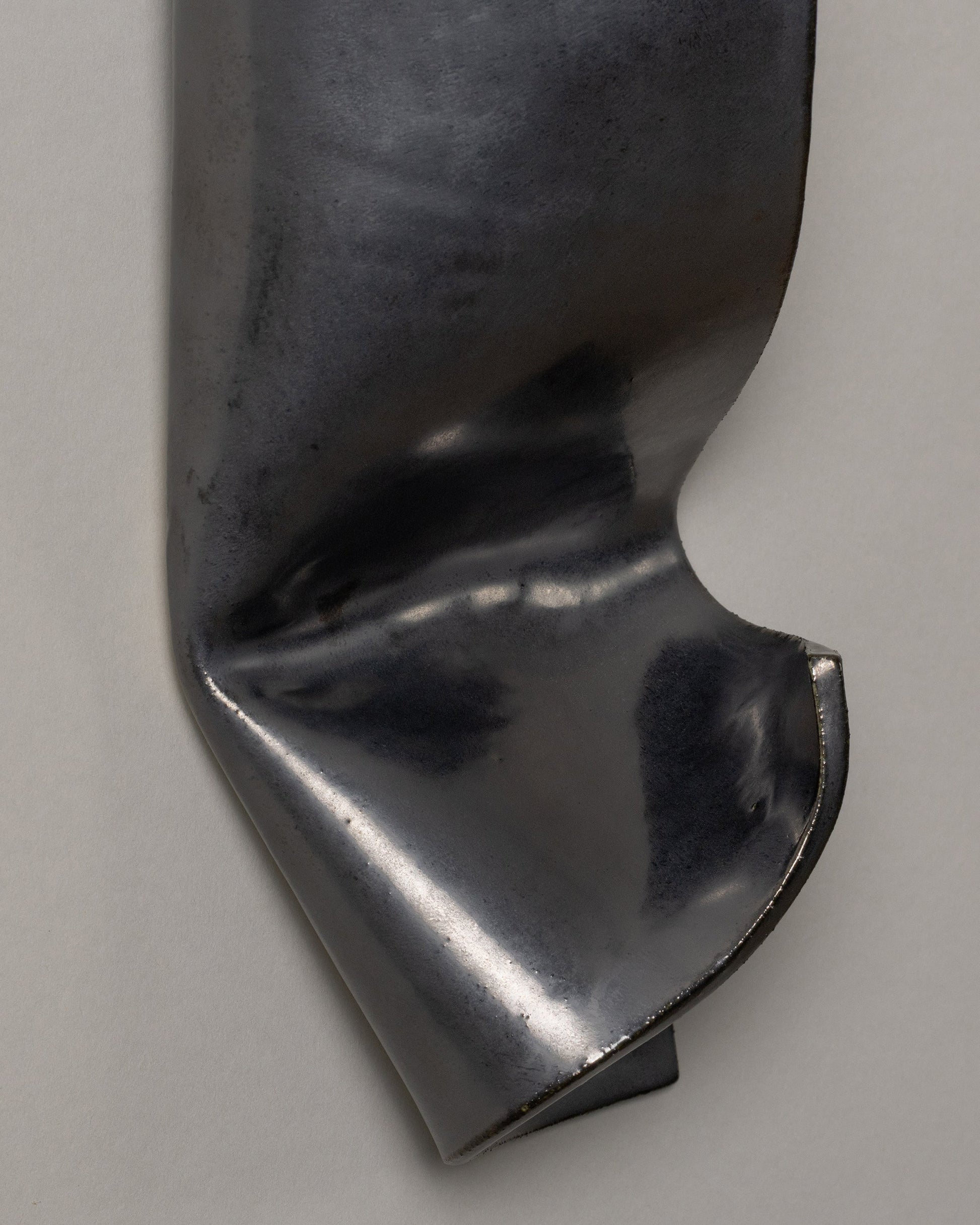 Shai Right Sconce by SIN Sconces