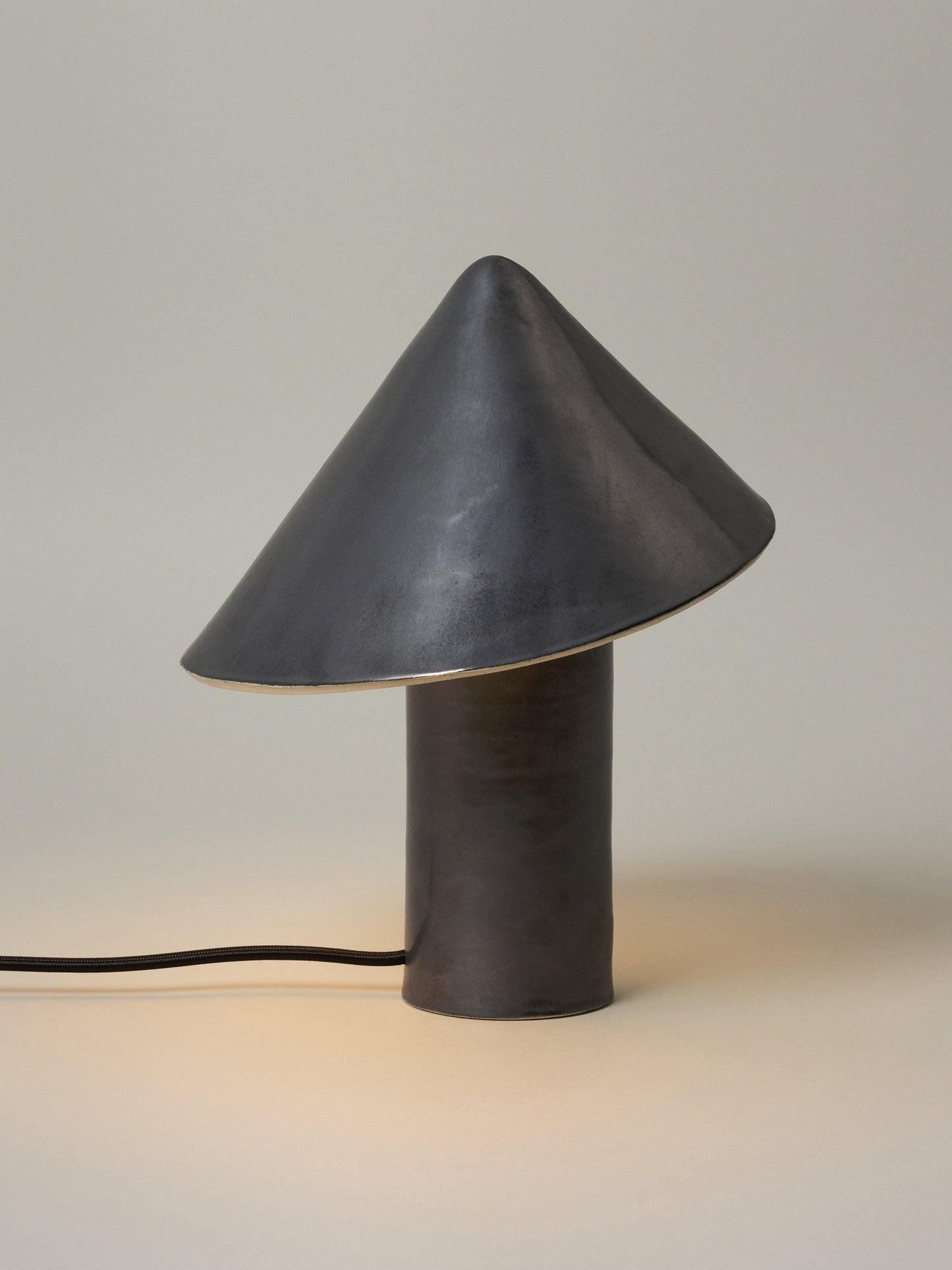 Shayd Table Lamp by SIN Table Lamps