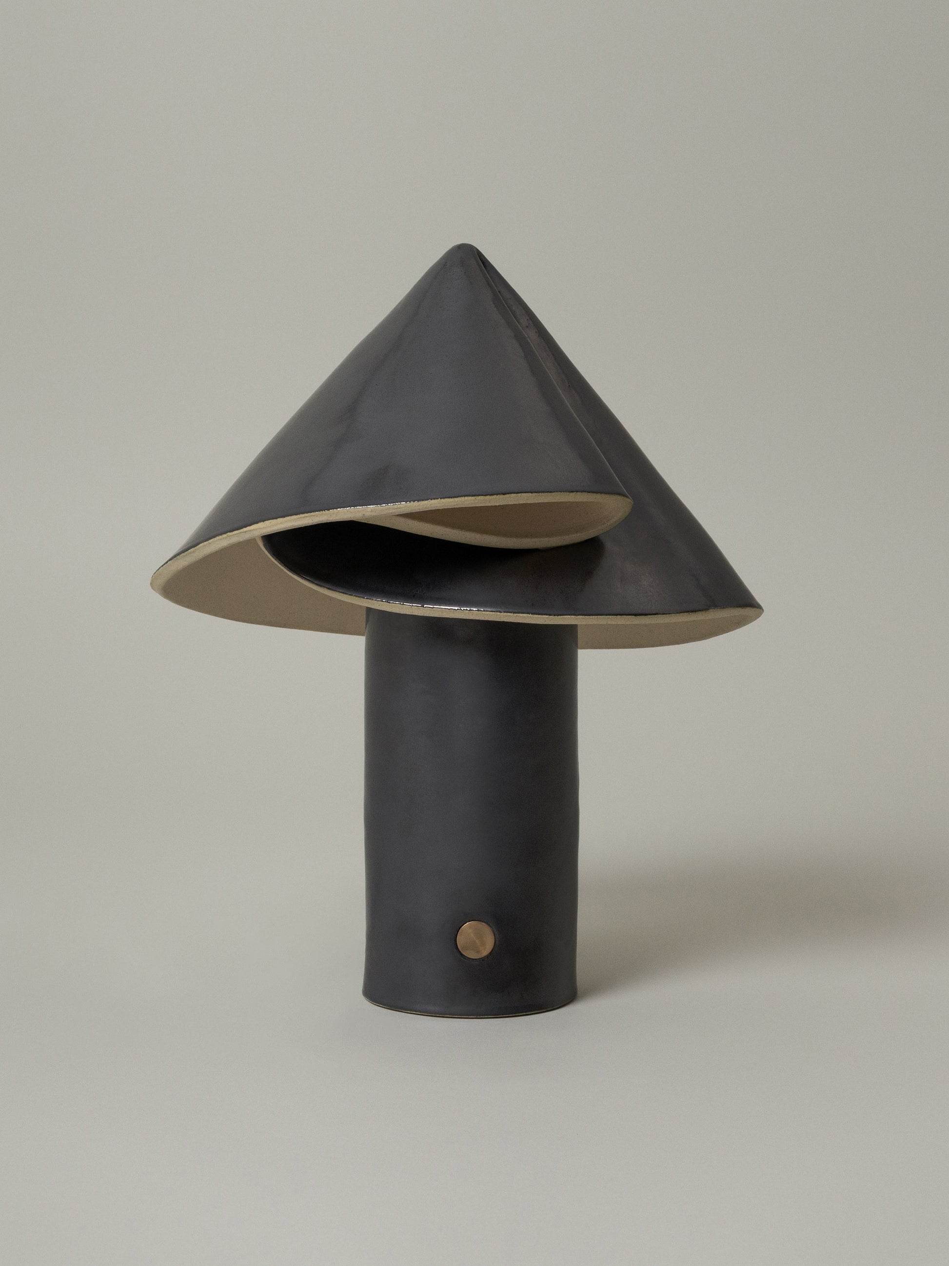 Shayd Table Lamp by SIN Table Lamps