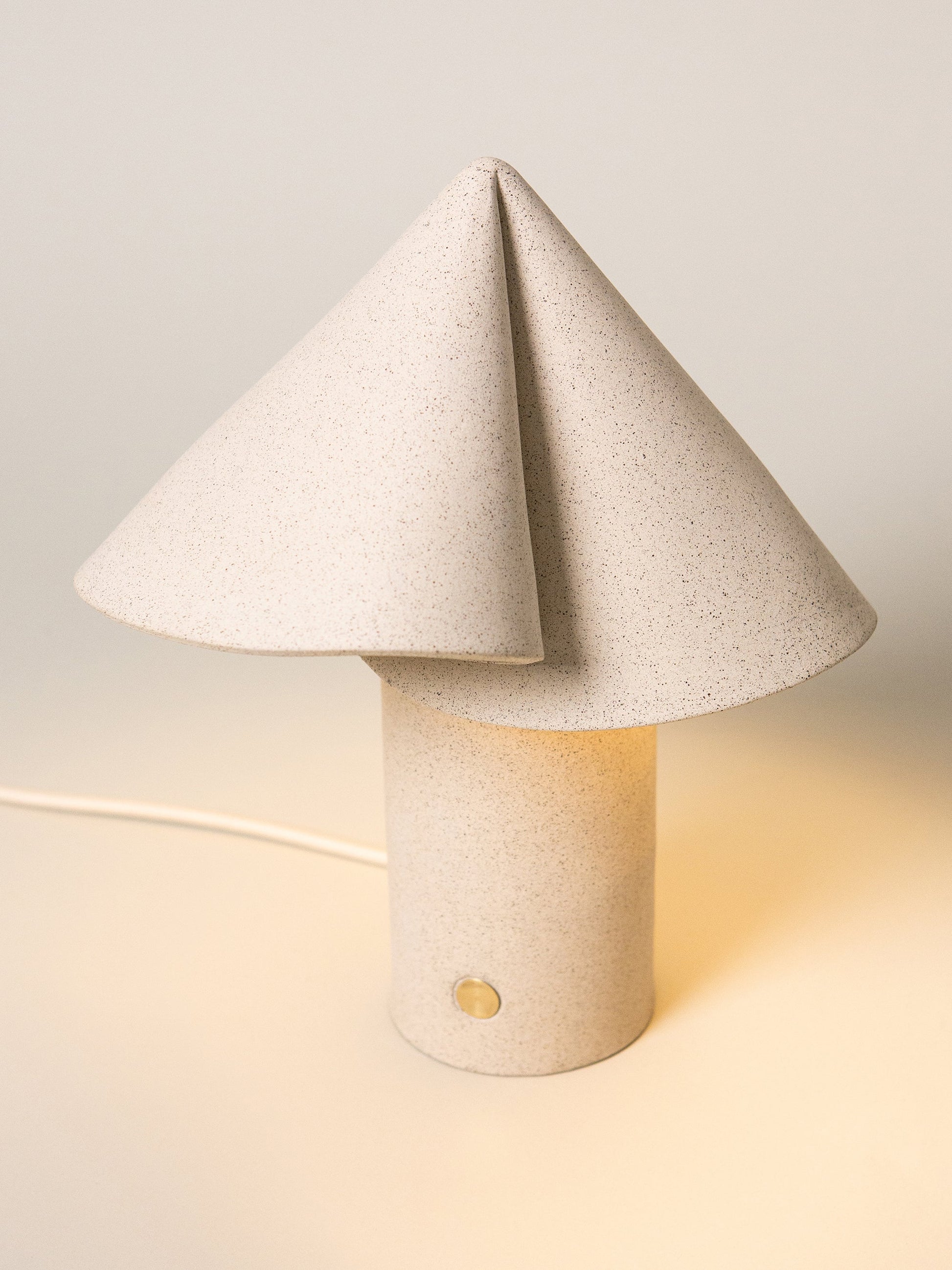 Shayd Table Lamp by SIN Table Lamps