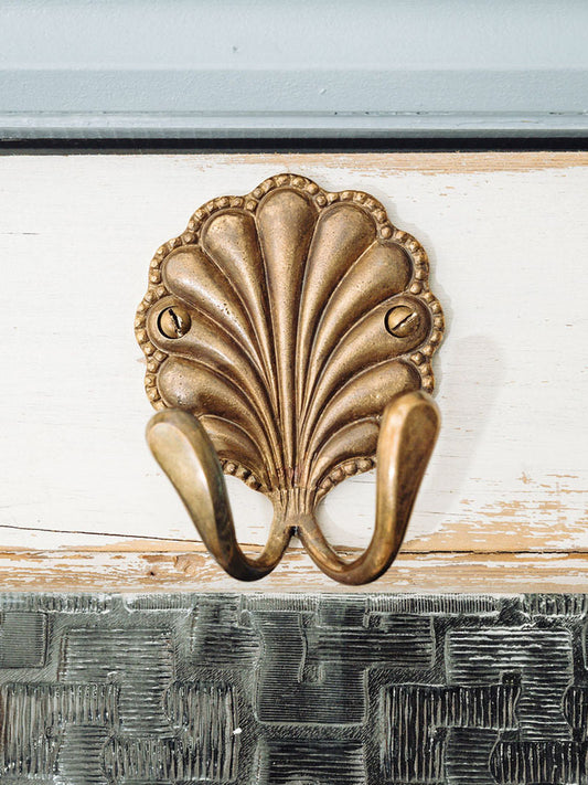 Shell Hook Double Hardware