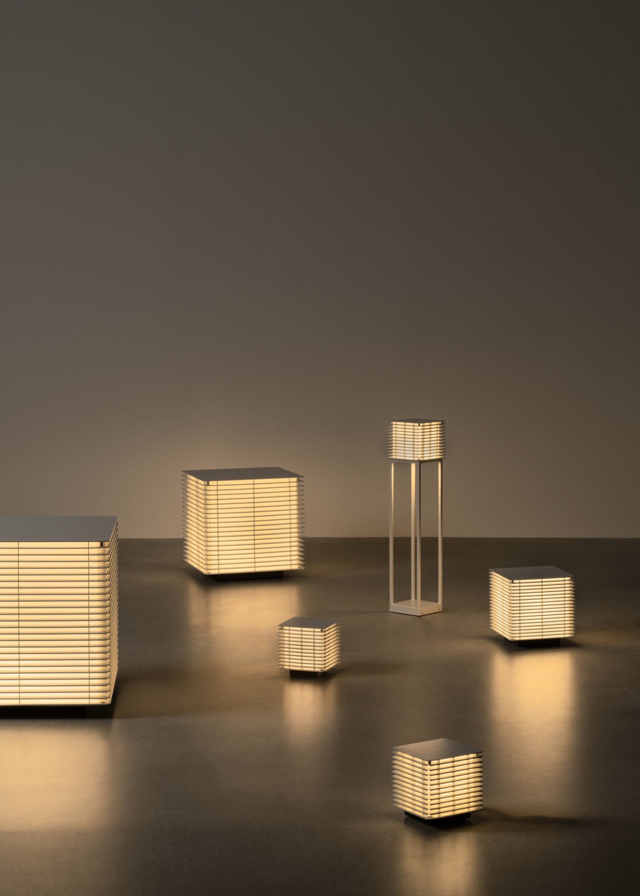 Shiro 17 Interior Lamp by Antoni Arola Table Lamps
