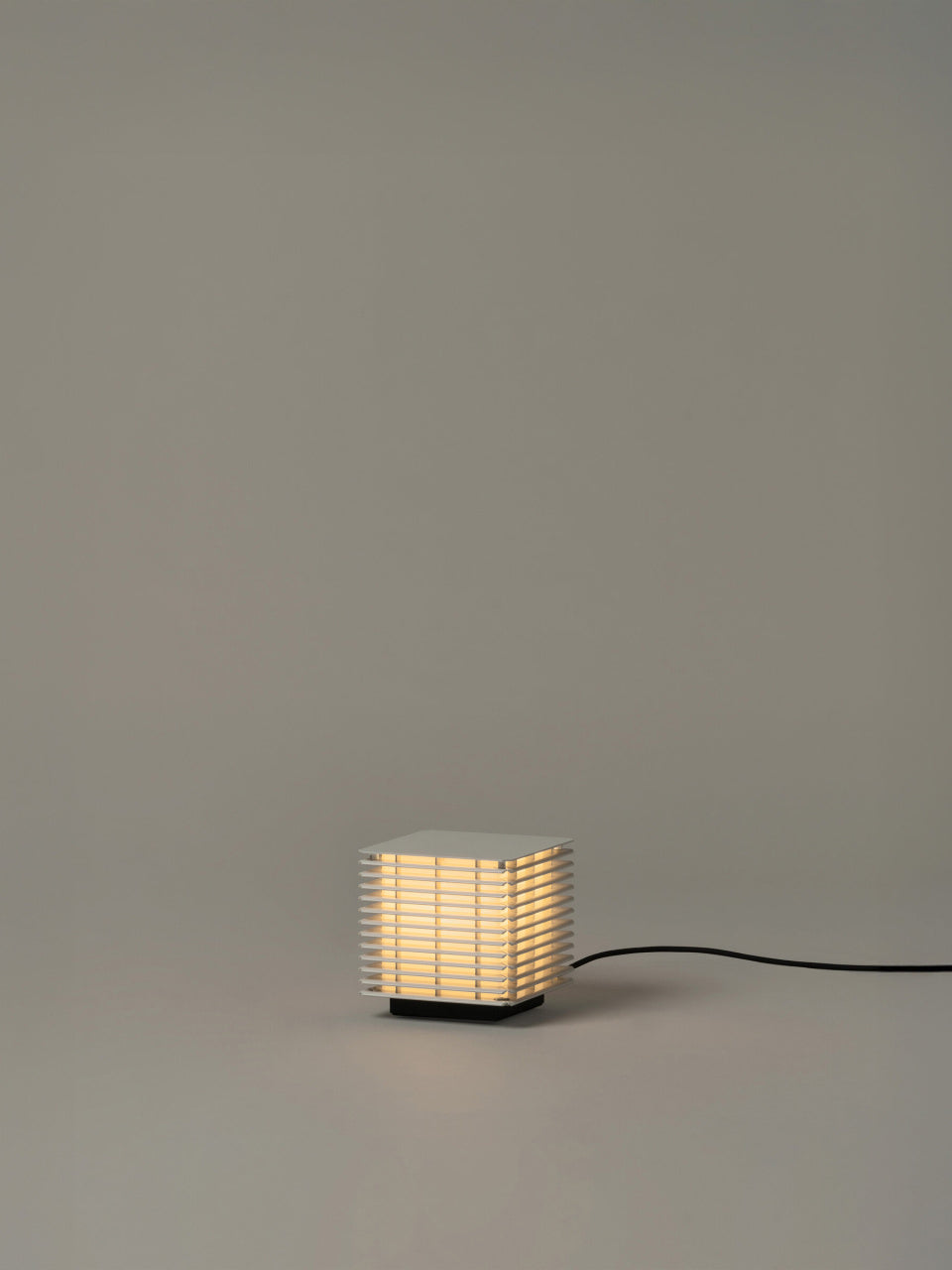 Shiro by Antoni Arola Table Lamps
