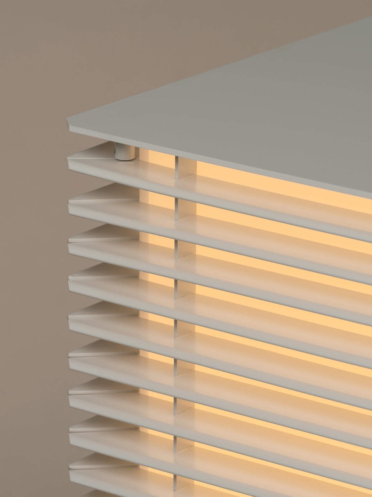 Shiro by Antoni Arola Table Lamps