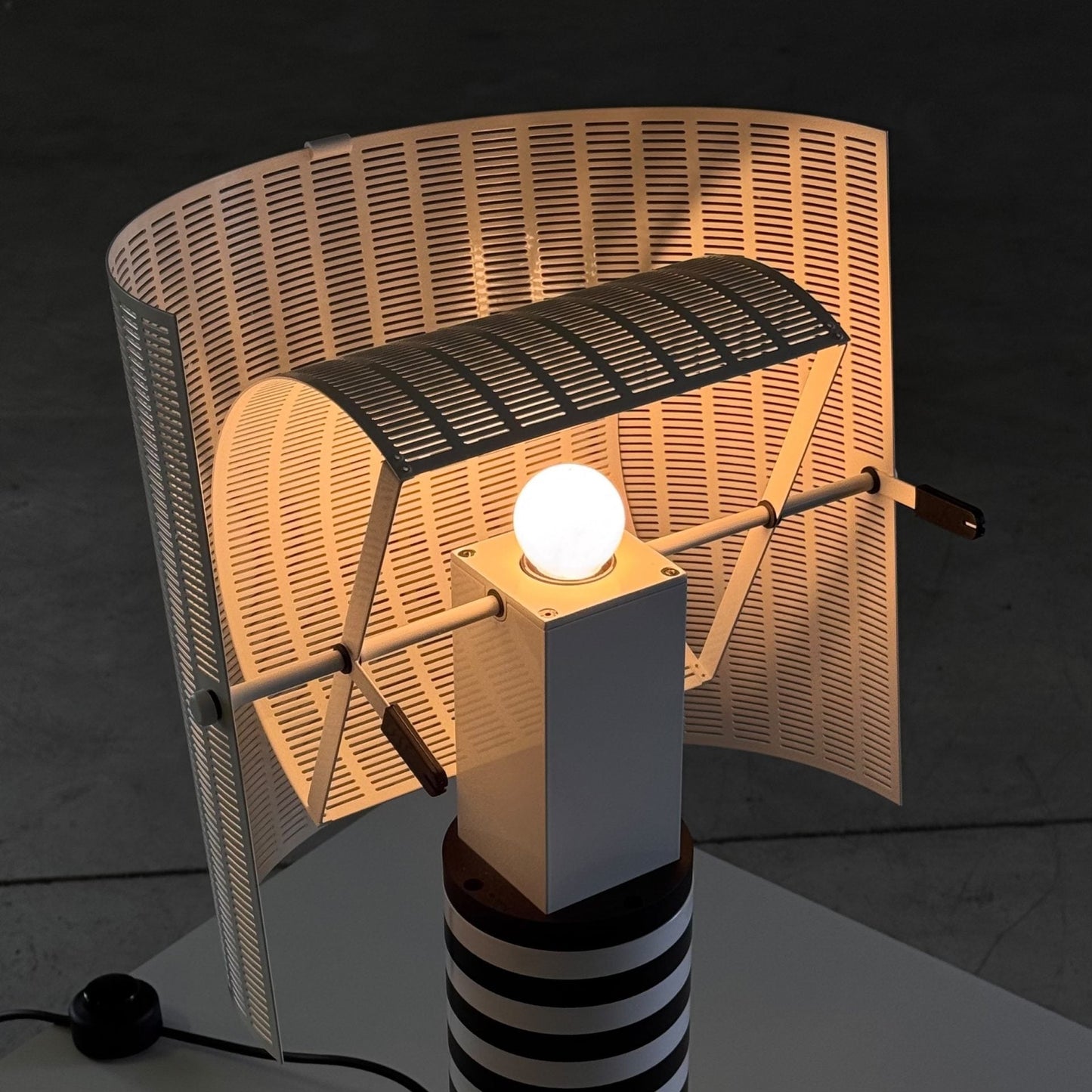 "Shogun" Table Lamp by Mario Botta for Artemide, Italy, 1986 Table Lamps