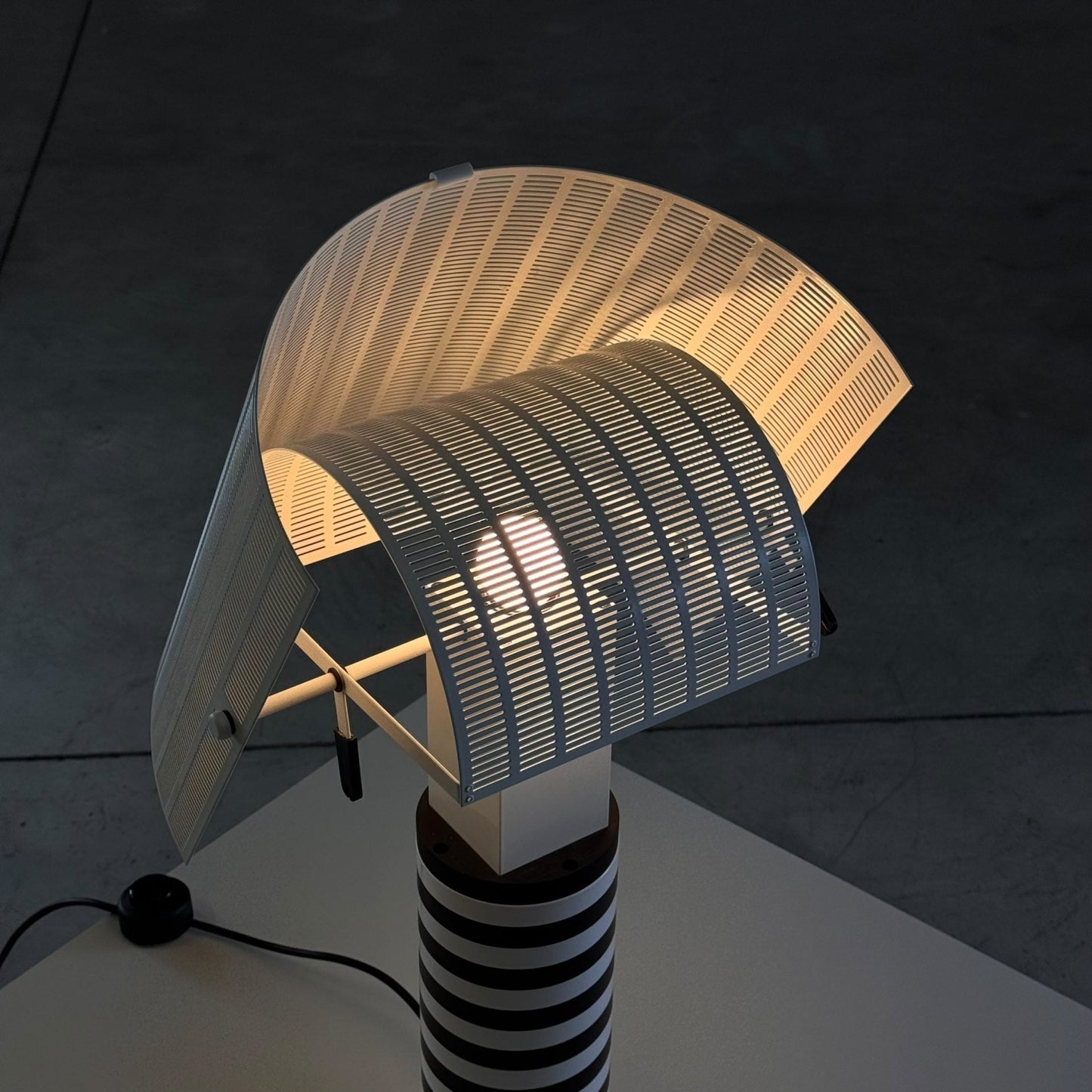 "Shogun" Table Lamp by Mario Botta for Artemide, Italy, 1986 Table Lamps