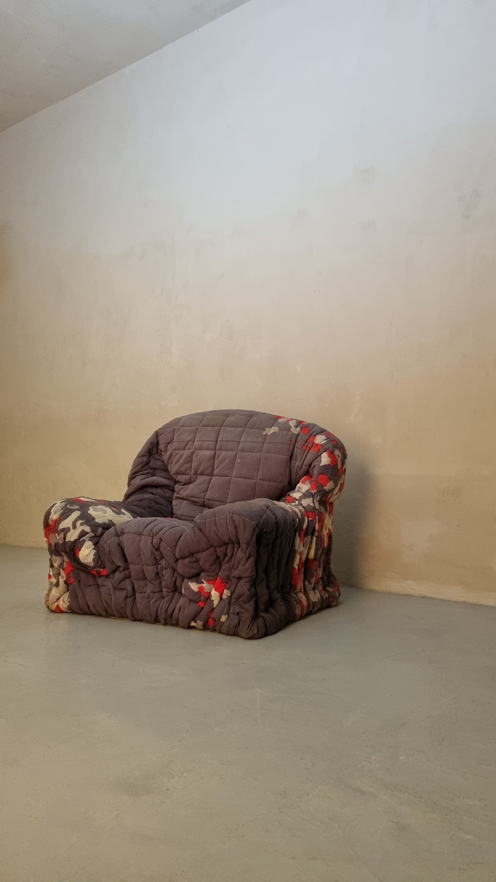 Sit Down Armchair Designed by Gaetano Pesce for Cassina, 1975 Chairs
