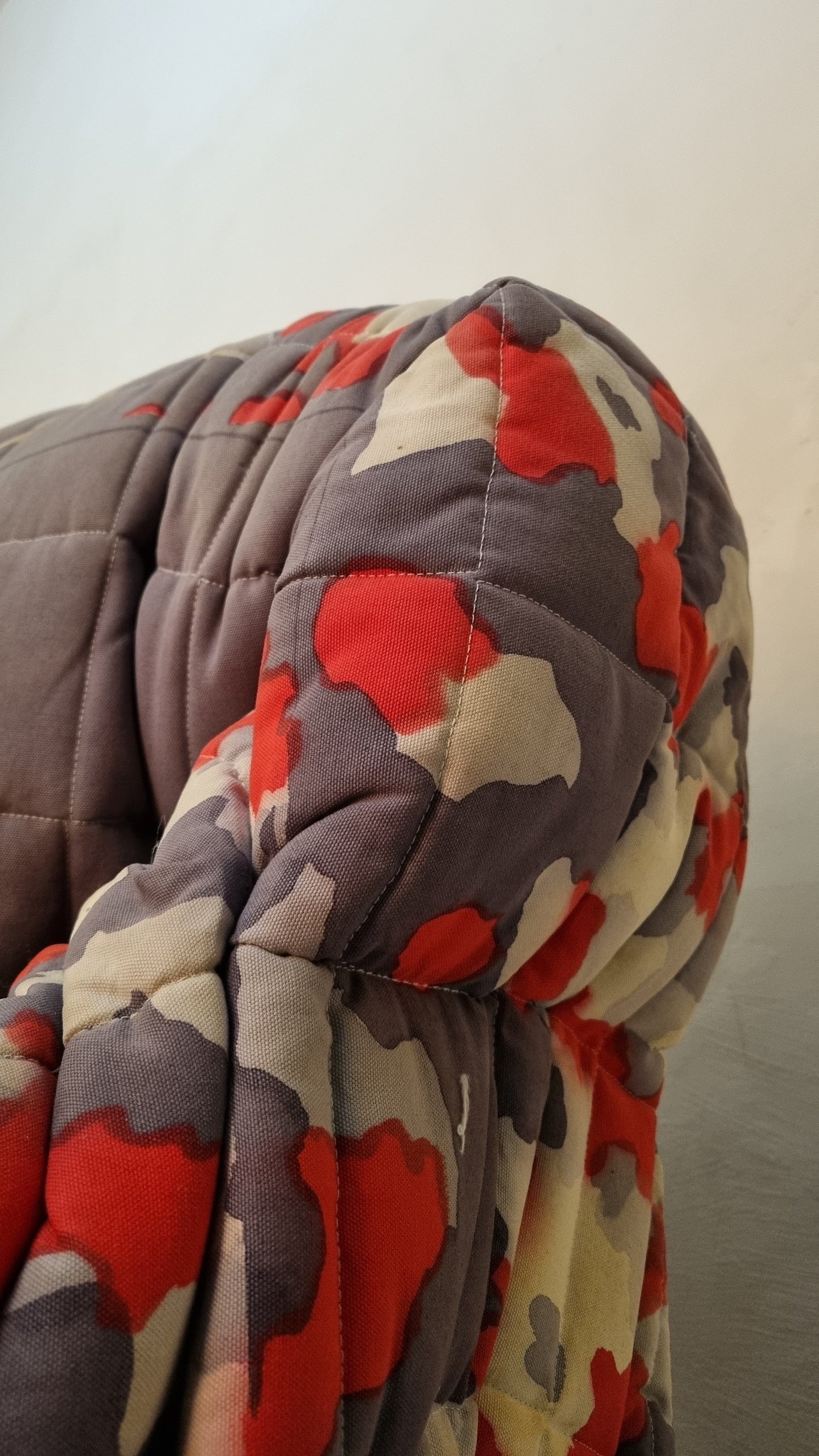 Sit Down Armchair Designed by Gaetano Pesce for Cassina, 1975 Chairs
