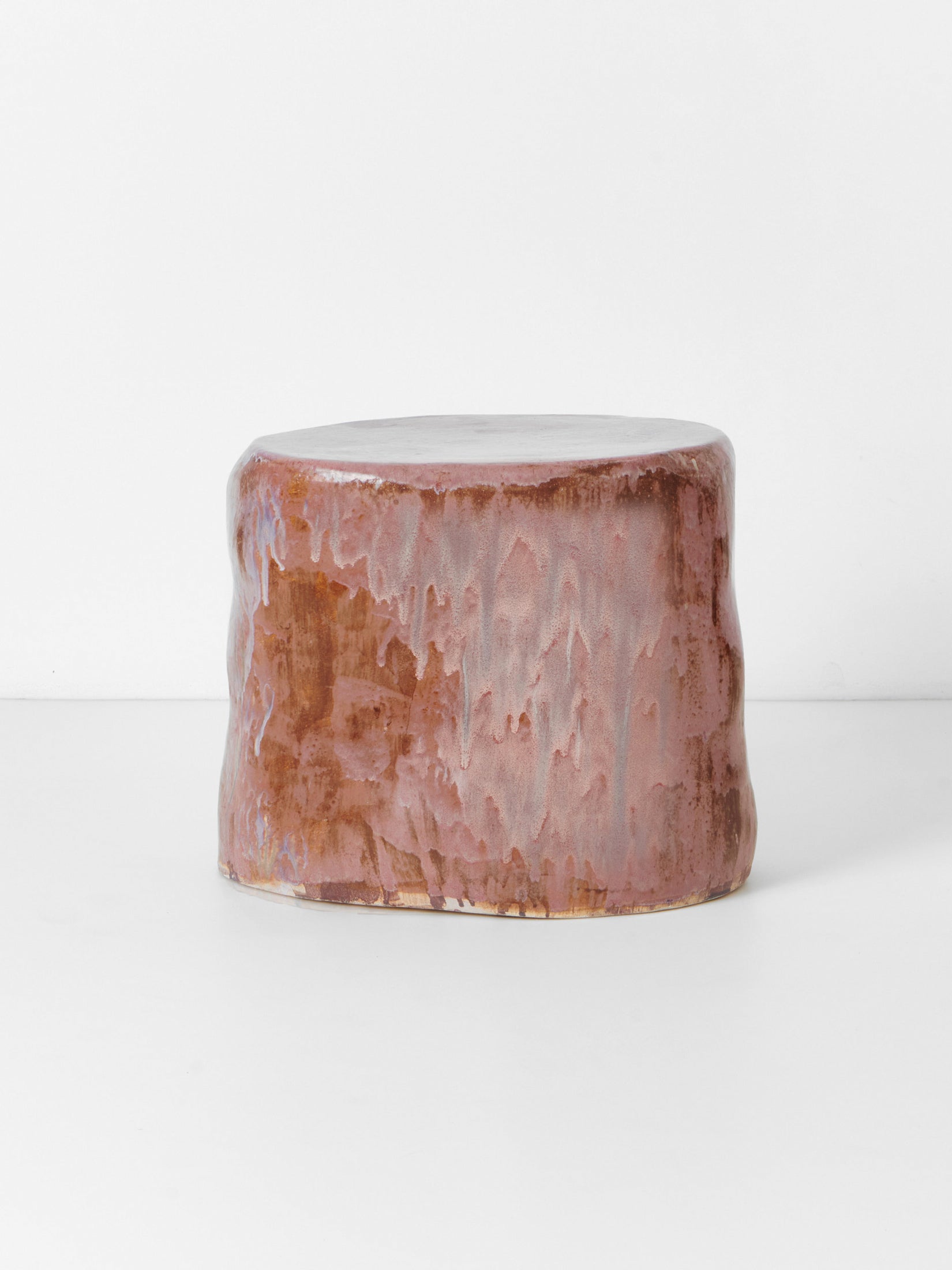 Small Ceramic Side Table in Petri Pink End Tables