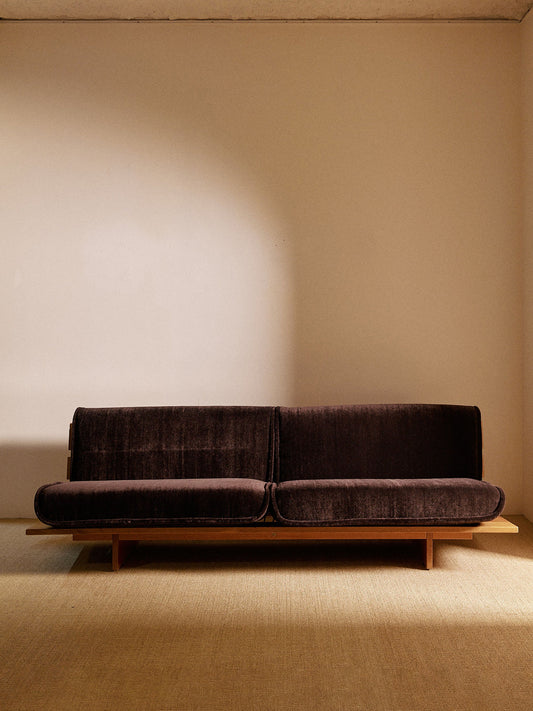 Sofa in Oak by Osvaldo Borsani, Italy, Circa 1960 Sofas