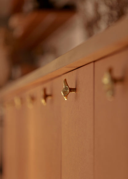Soft Pinch Small Knob/Hook by Evaanna Hardware