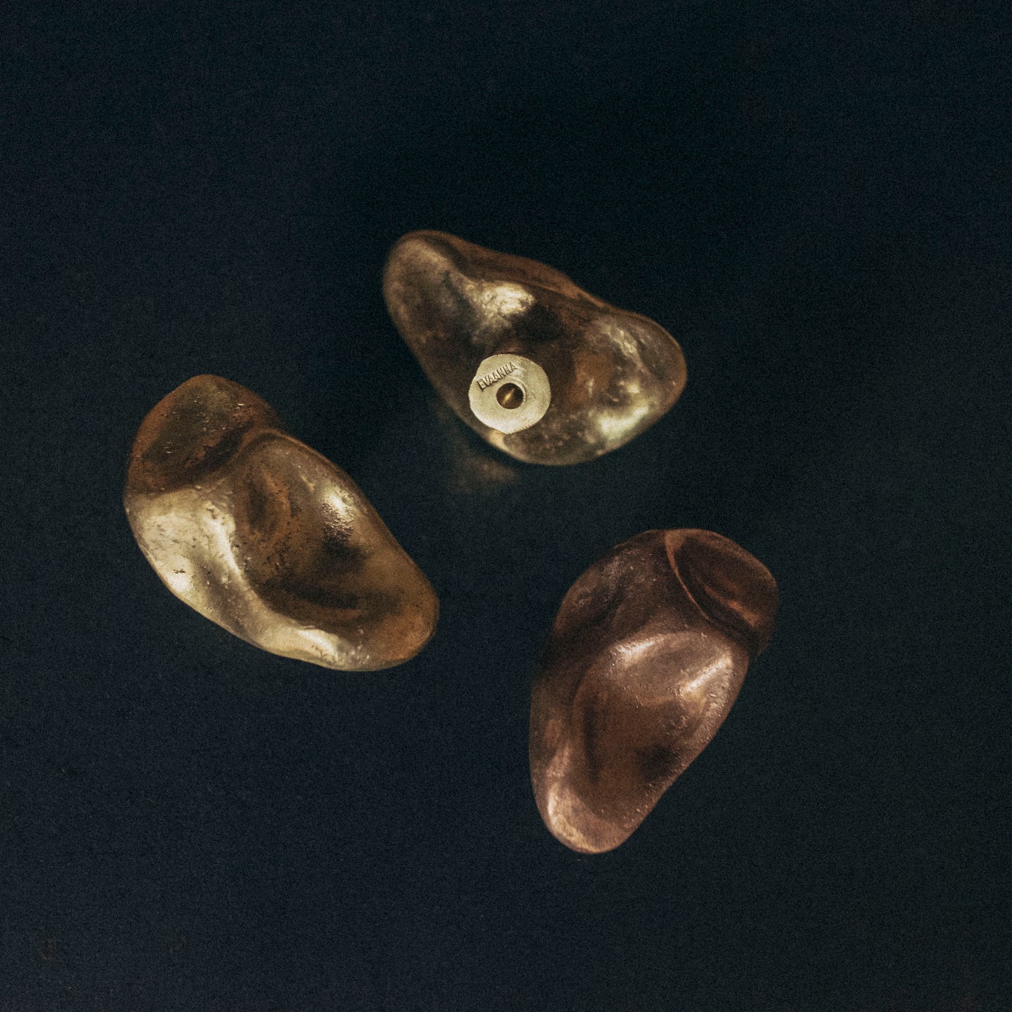 Soft Pinch Small Knob/Hook by Evaanna Hardware