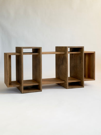 Solido Coffee Table/Bookshelf