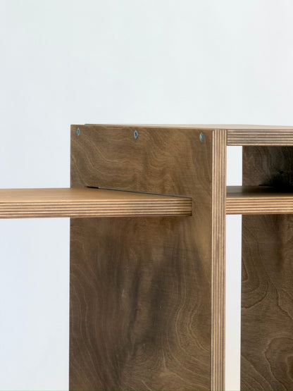 Solido Coffee Table/Bookshelf