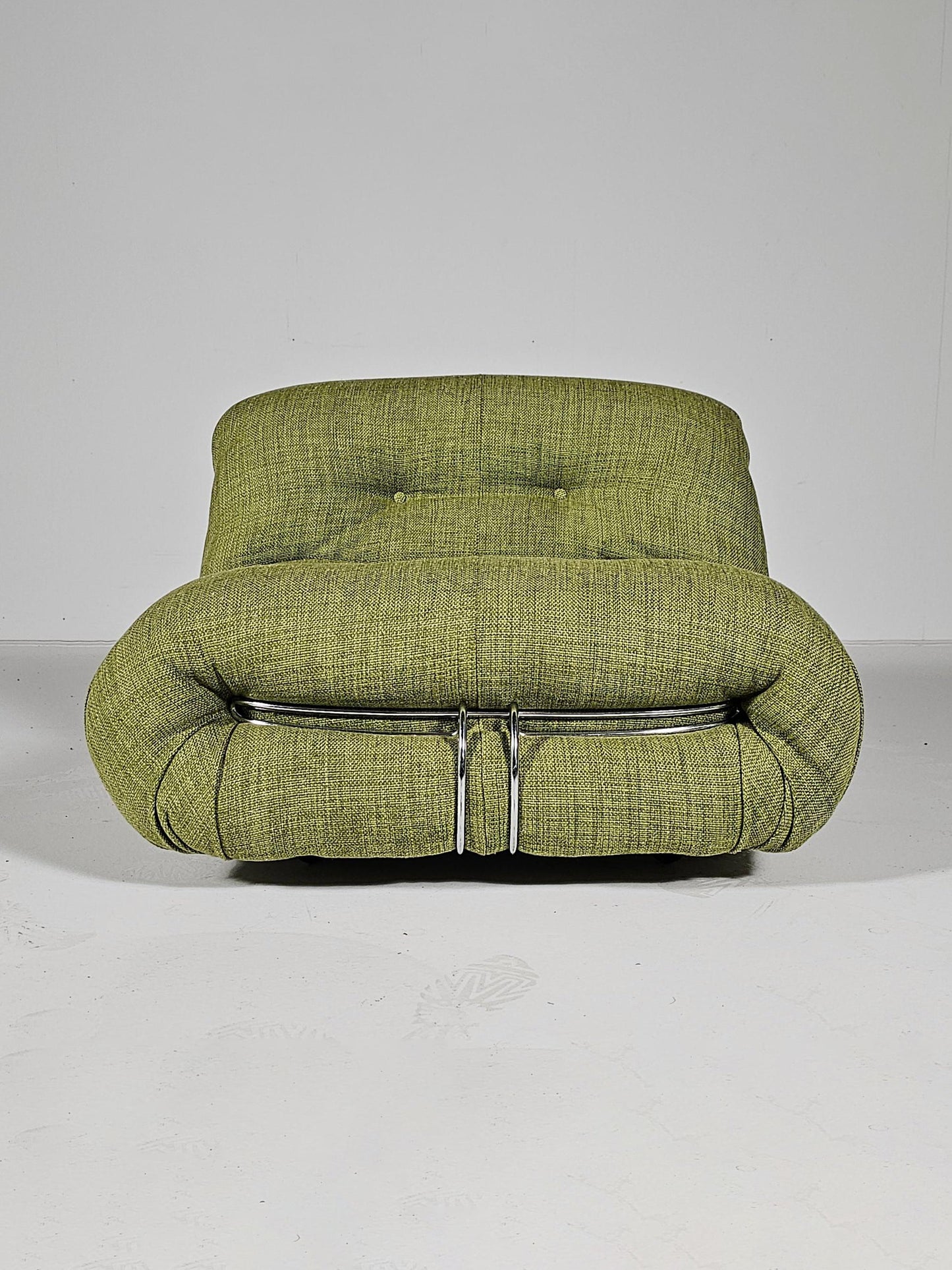 Soriana Lounge Chair in Green Linen, Afra & Tobia Scarpa, Cassina Chairs