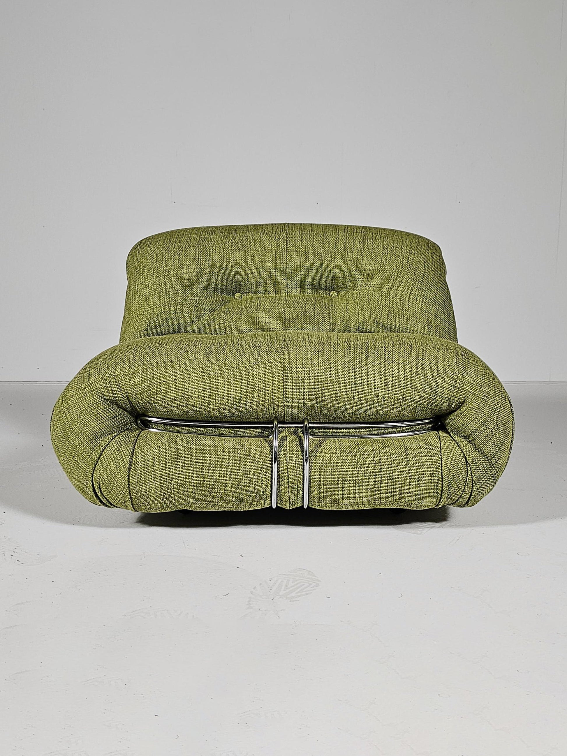 Soriana Lounge Chair in Green Linen, Afra & Tobia Scarpa, Cassina Chairs