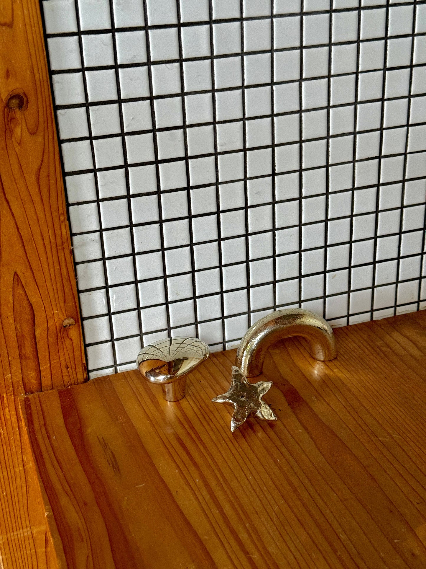 Star Knob/Hook Hardware