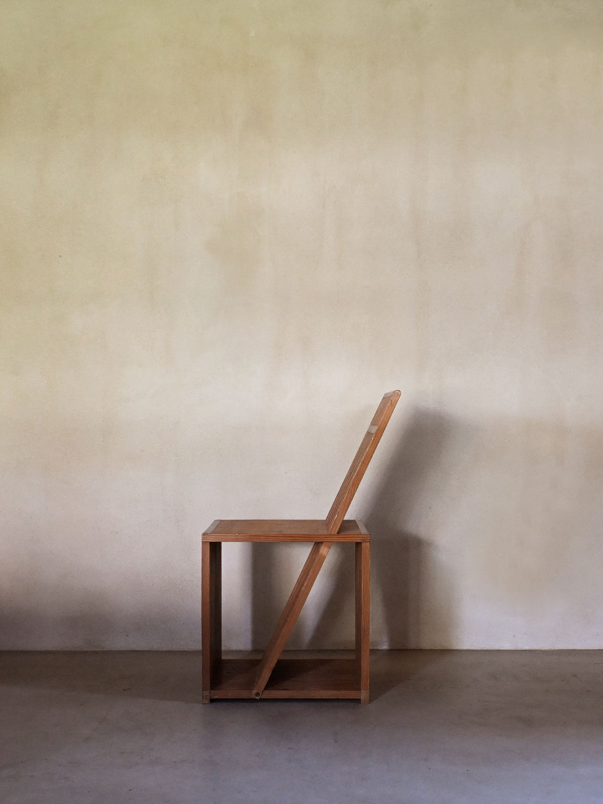 Brutalist wood Strips occasional chair, side view from the opposite side