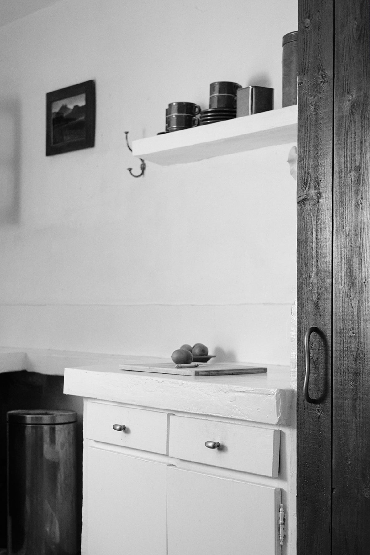 Suave Handle - Amber Brass Hardware