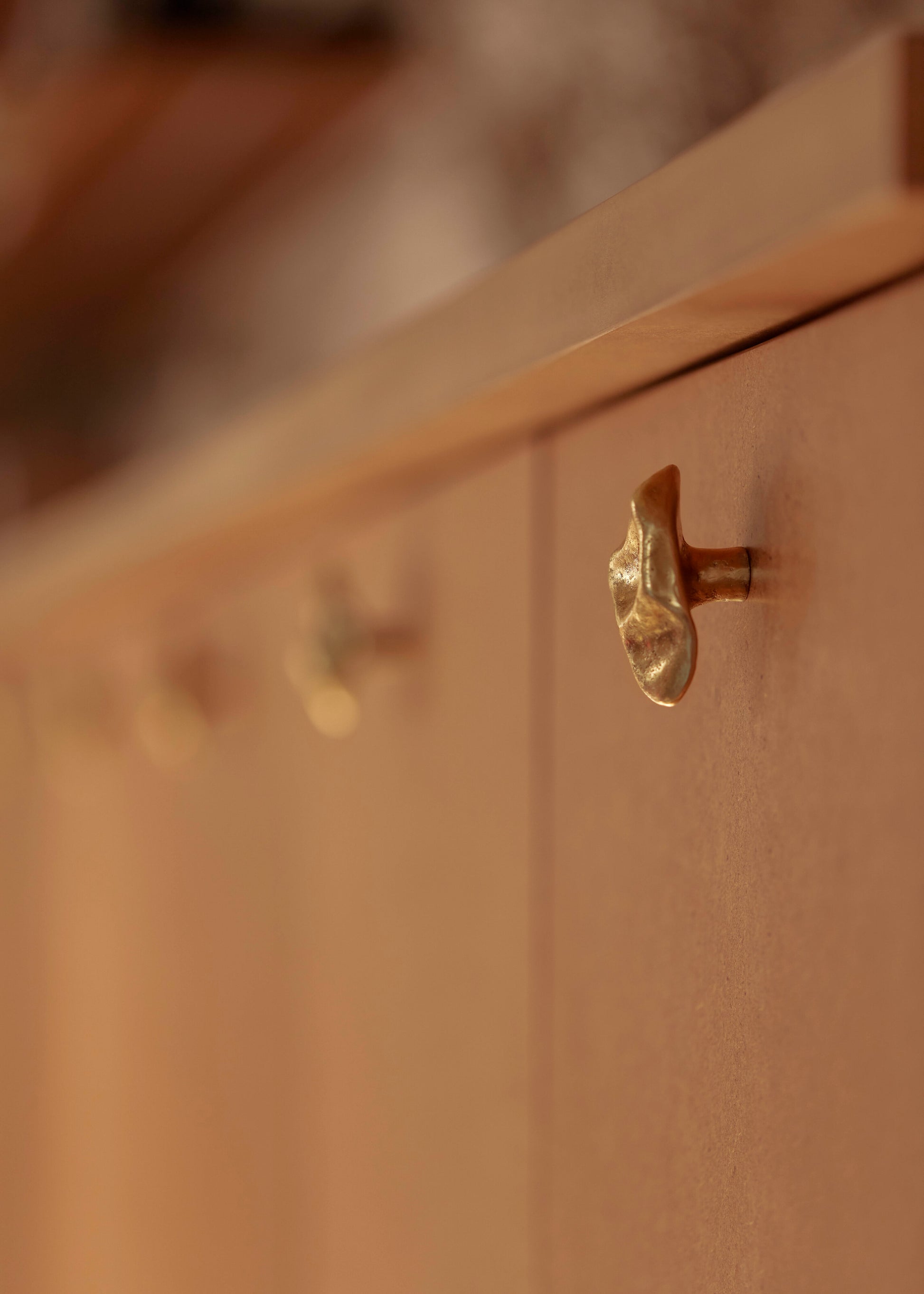 Subtle Pinch Small Knob/Hook by Evaanna Hardware