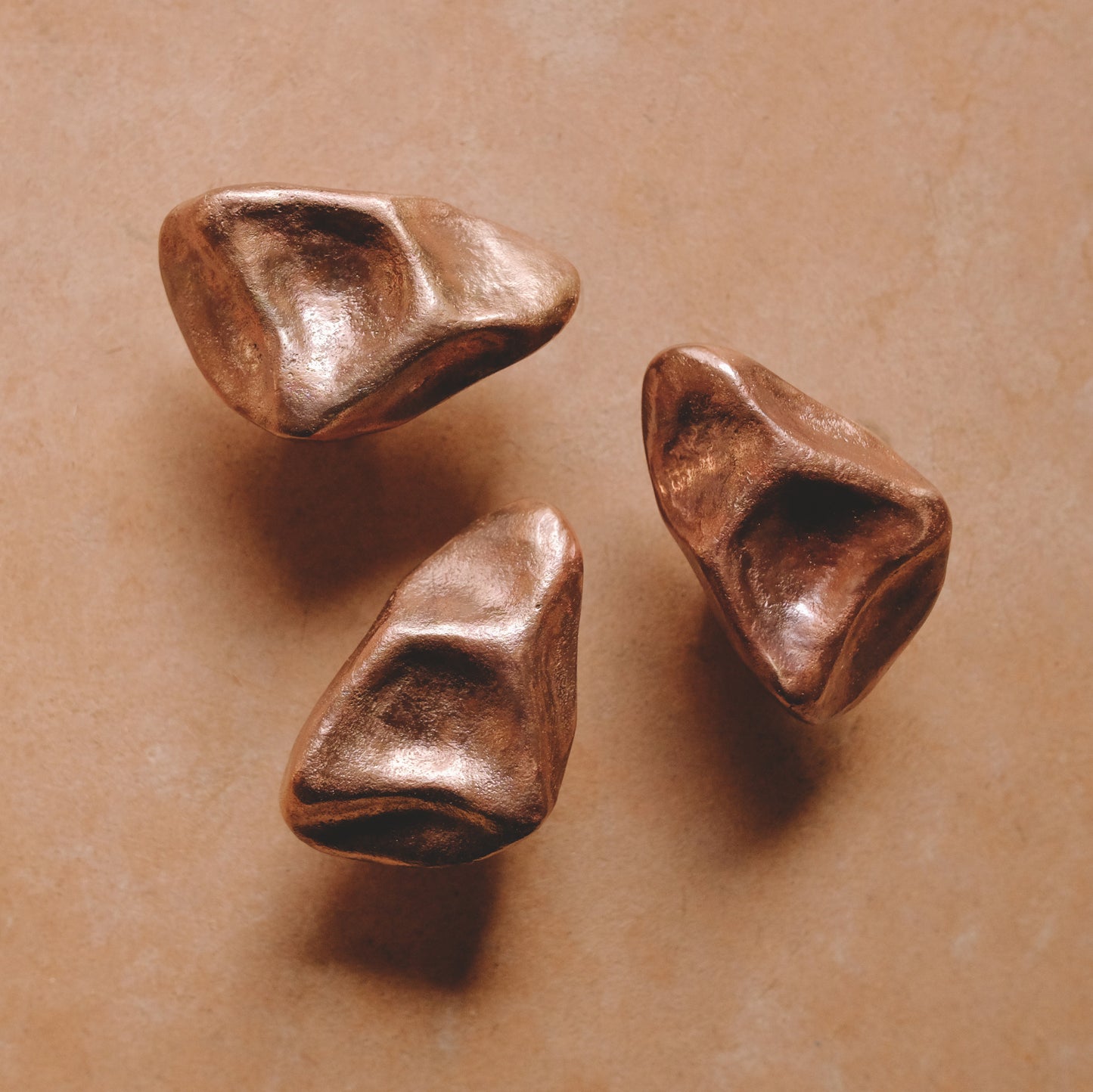 Subtle Pinch Small Knob/Hook by Evaanna Hardware