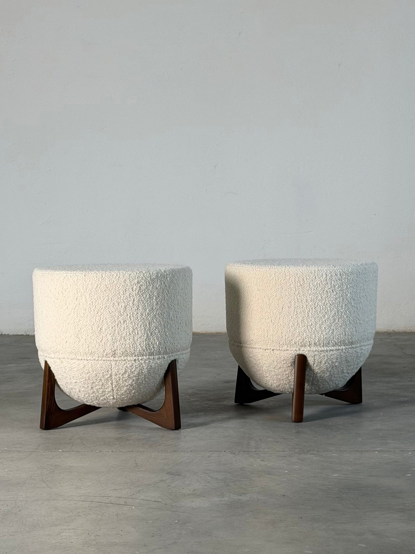 "TOTEMO" Architectural Stools by FORME in Ivory Dedar Boucle, Mahogany Legs Stools