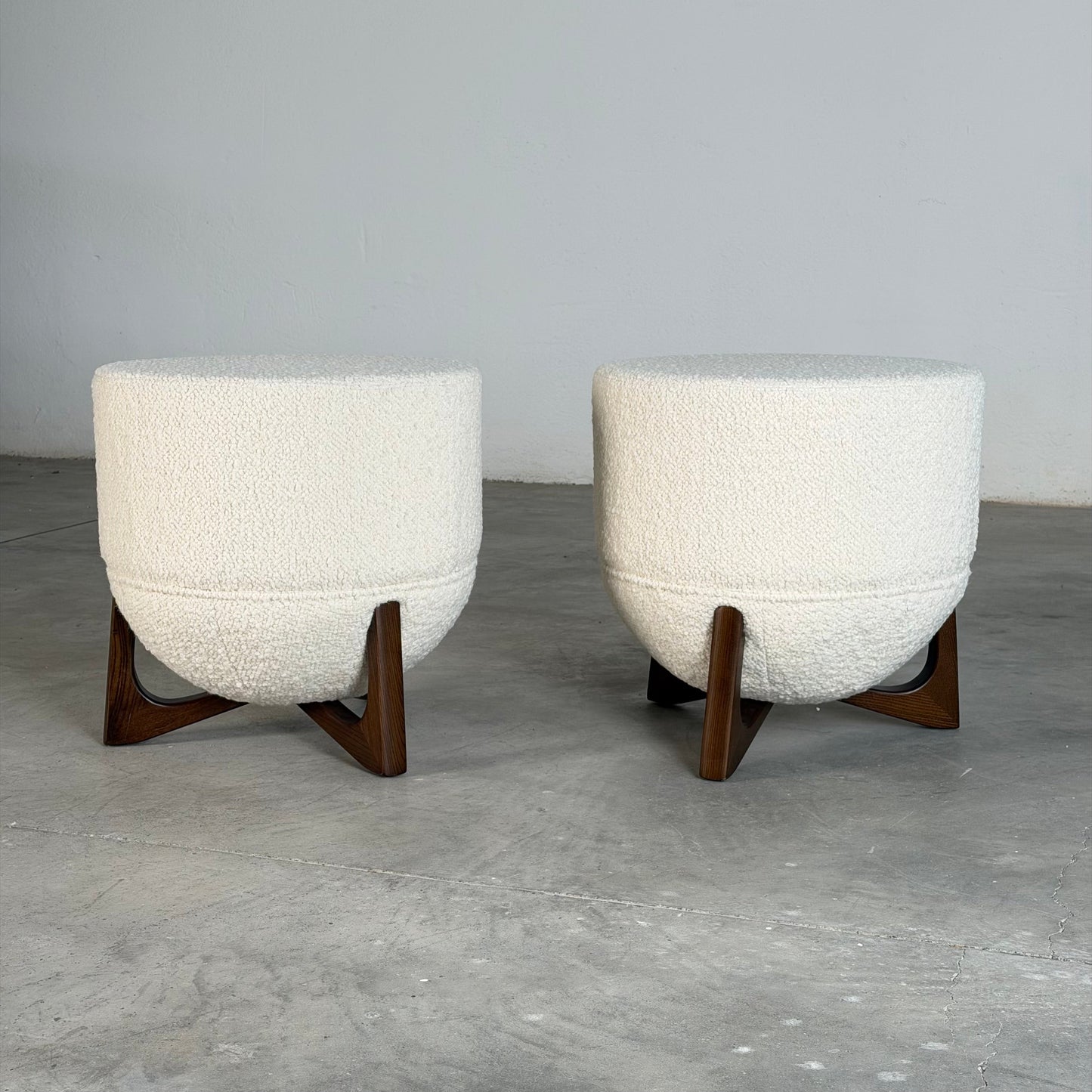"TOTEMO" Architectural Stools by FORME in Ivory Dedar Boucle, Mahogany Legs Stools