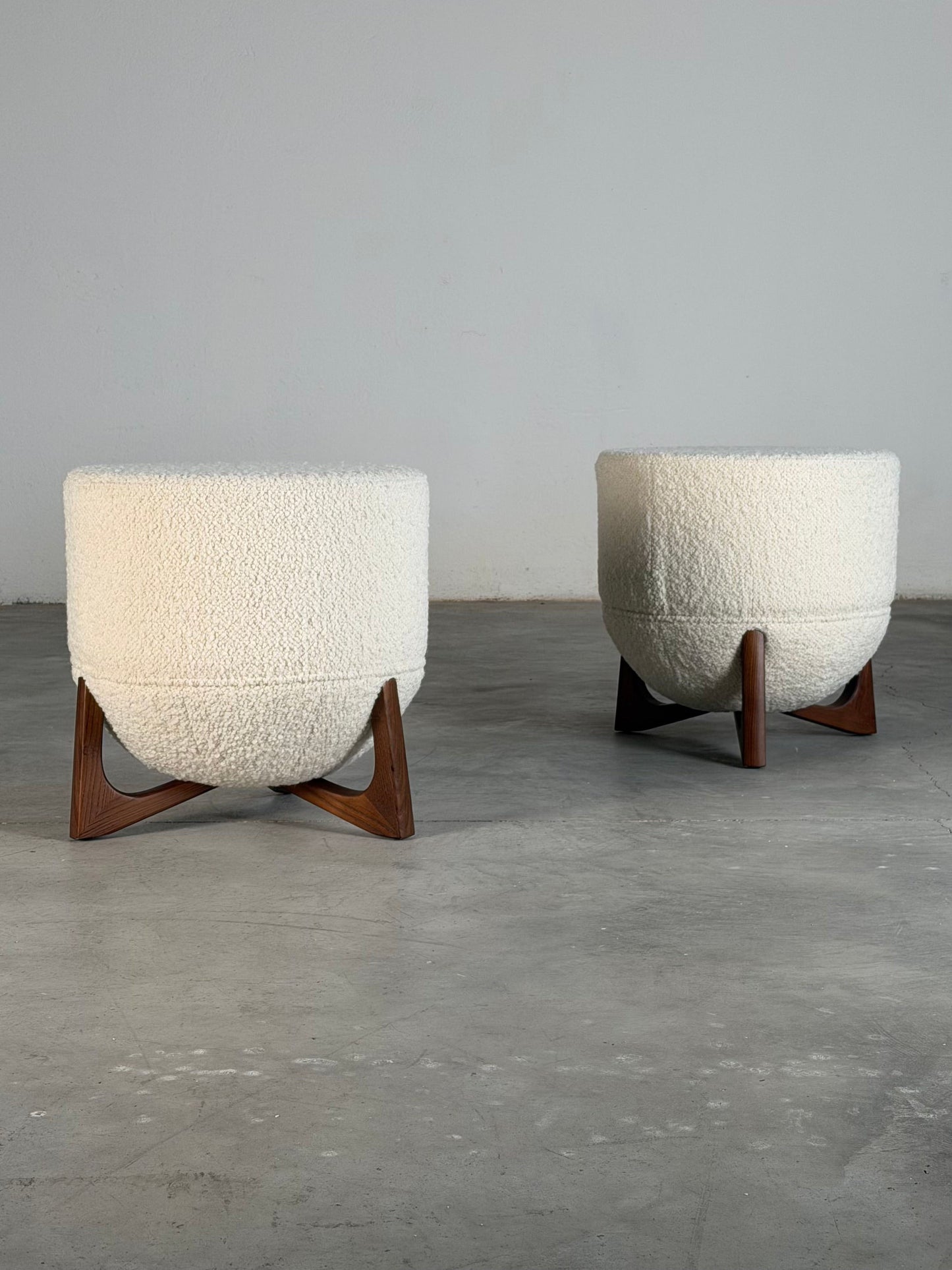 "TOTEMO" Architectural Stools by FORME in Ivory Dedar Milano Boucle, Walnut Legs Stools