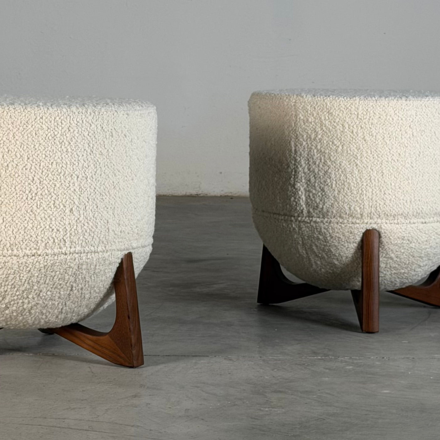 "TOTEMO" Architectural Stools by FORME in Ivory Dedar Milano Boucle, Walnut Legs Stools
