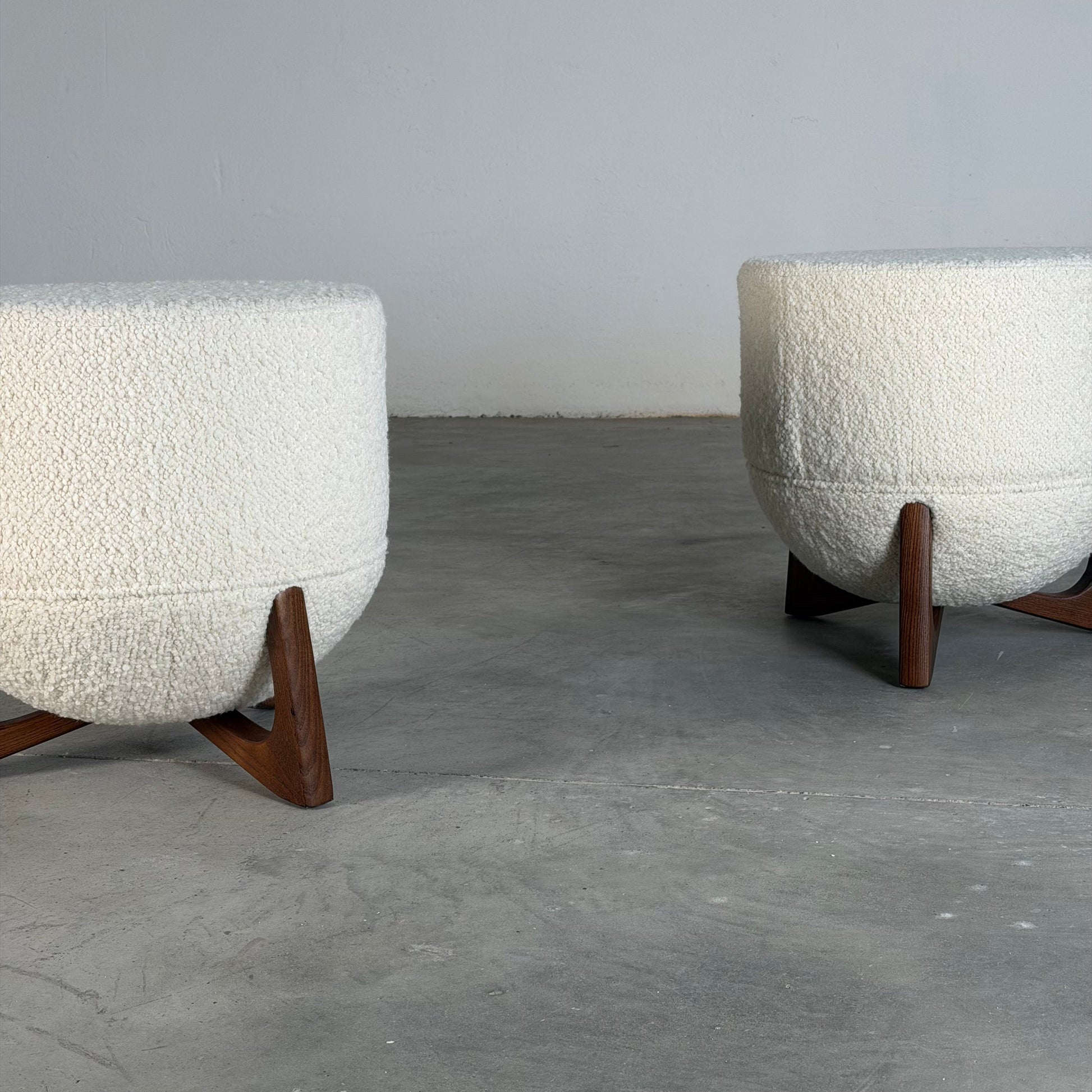 "TOTEMO" Architectural Stools by FORME in Ivory Dedar Milano Boucle, Walnut Legs Stools