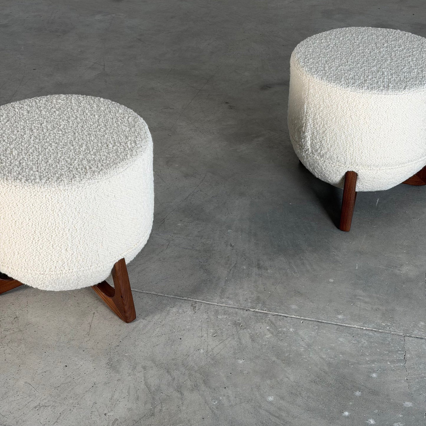 "TOTEMO" Architectural Stools by FORME in Ivory Dedar Milano Boucle, Walnut Legs Stools