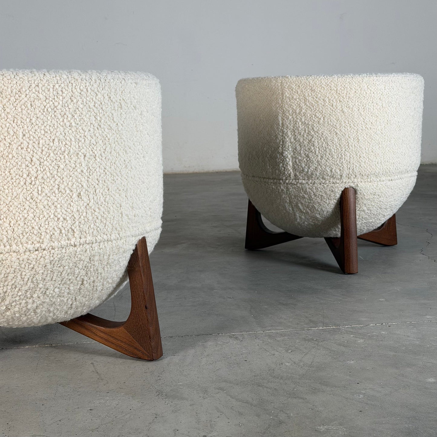 "TOTEMO" Architectural Stools by FORME in Ivory Dedar Milano Boucle, Walnut Legs Stools