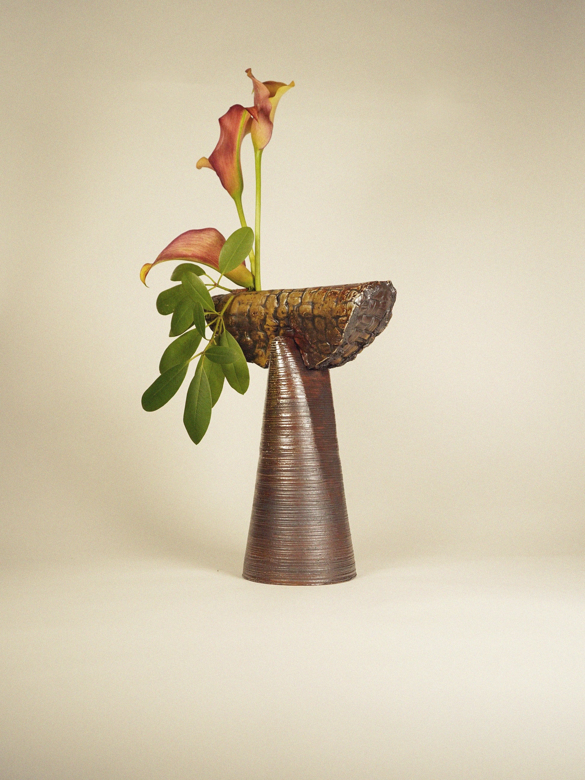 Takai Basket Vase Vases