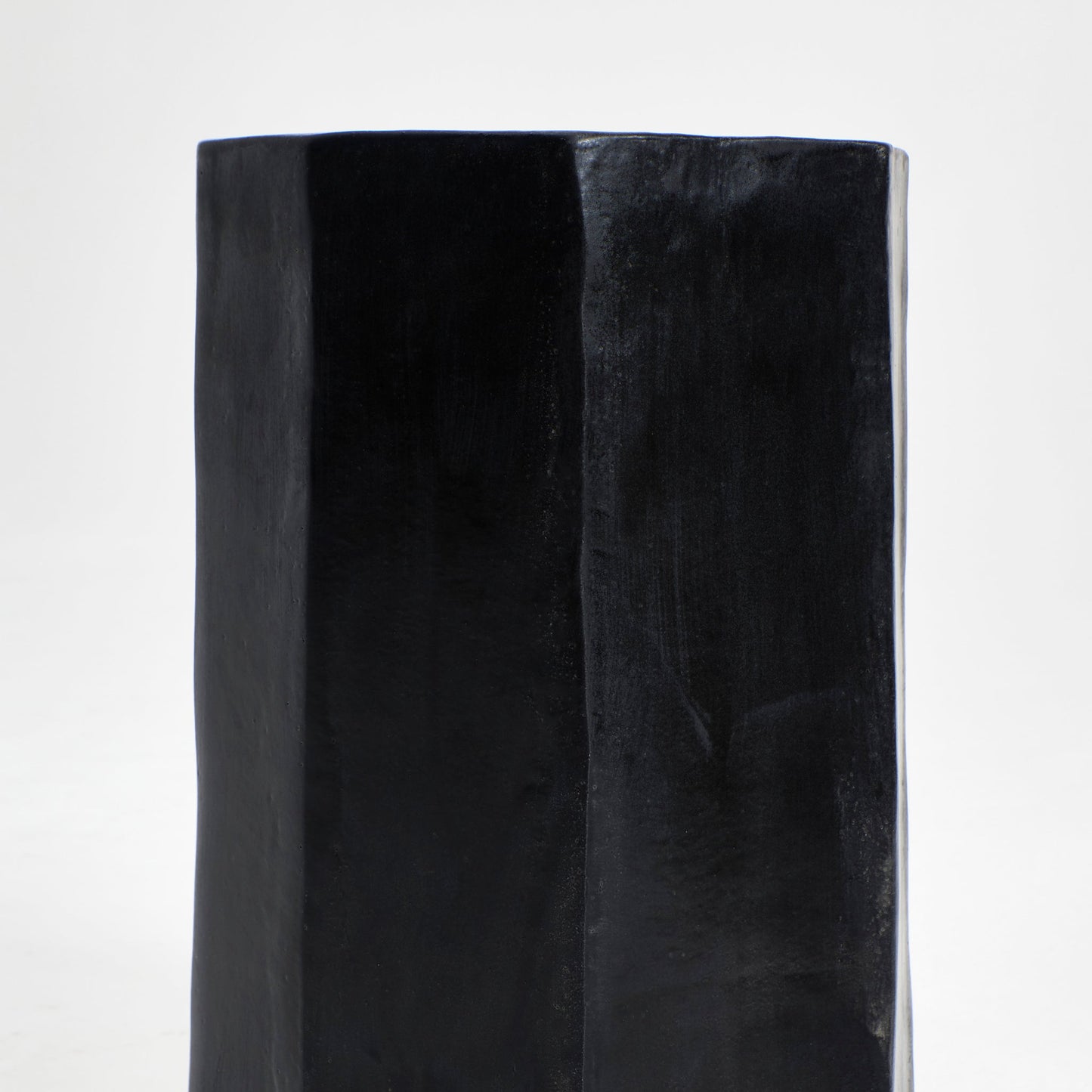 Tall Geometric Ceramic Side Table in Black End Tables