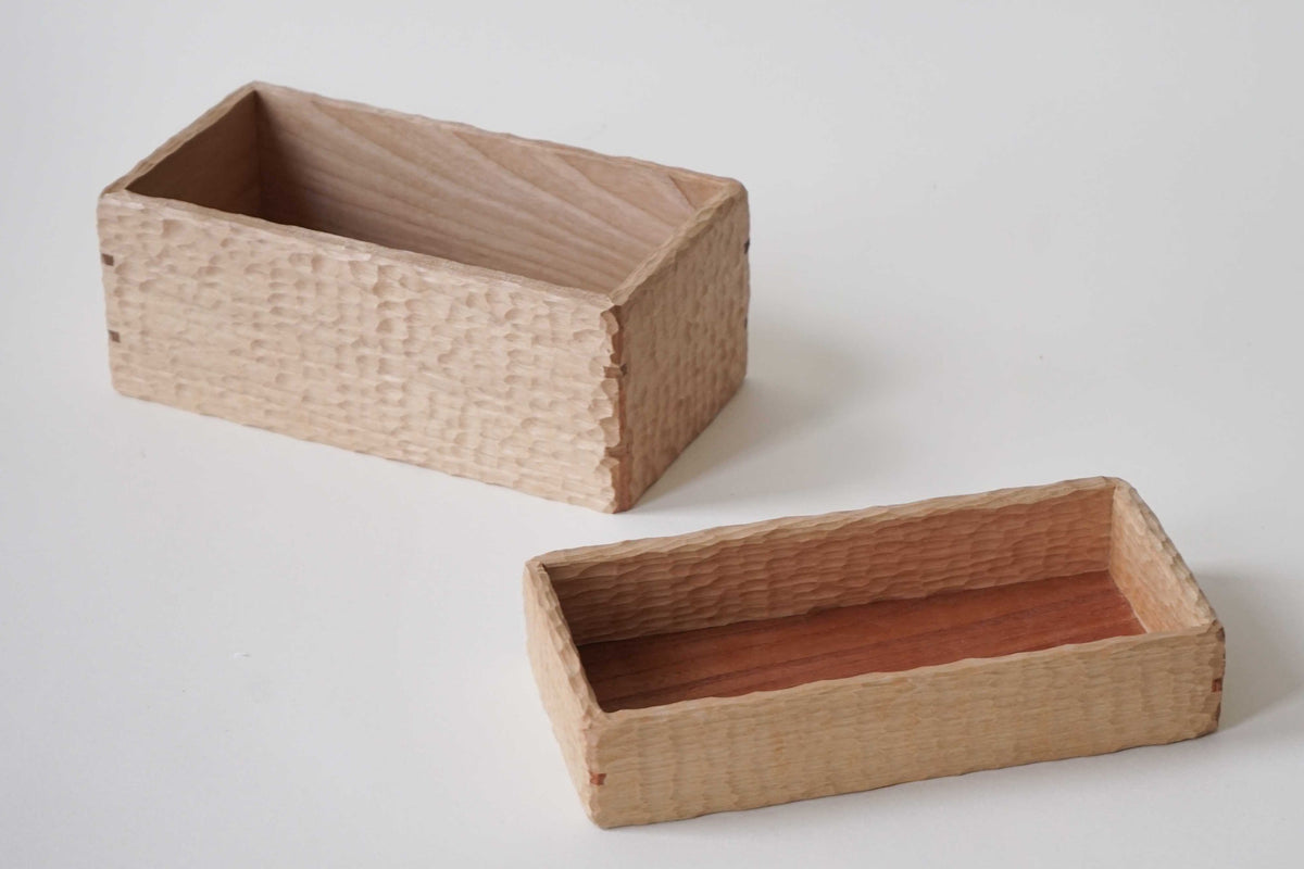 Tears Boxes by imi - Tissue Box and Low Tray