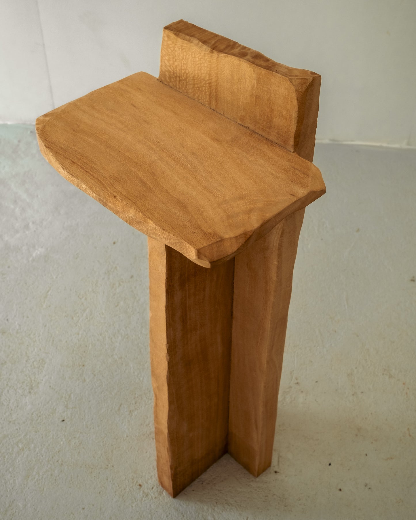 Teres Plinth by Lex Williams Pedestals