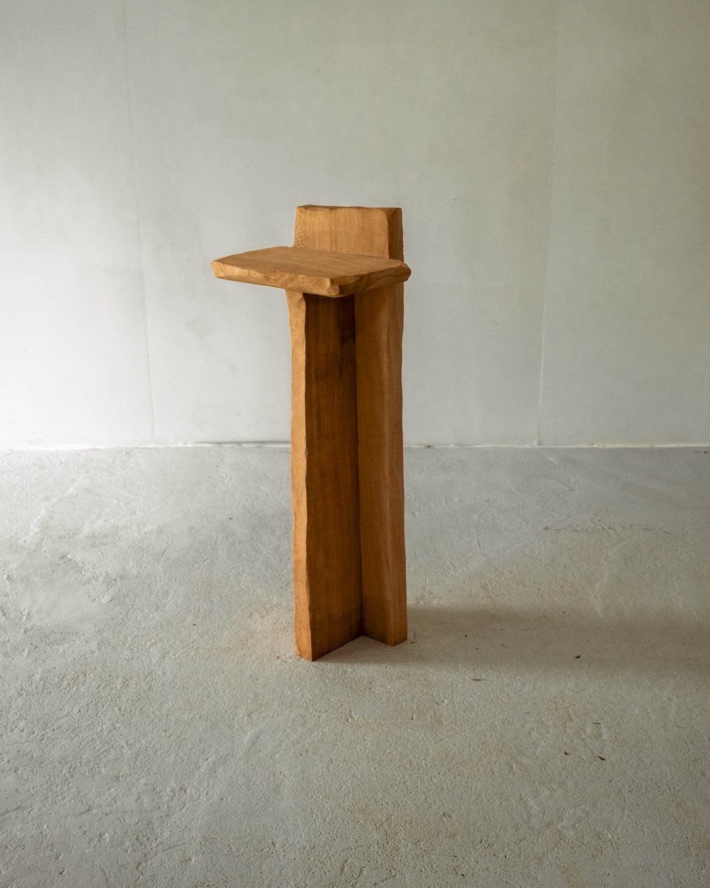 Teres Plinth by Lex Williams Pedestals