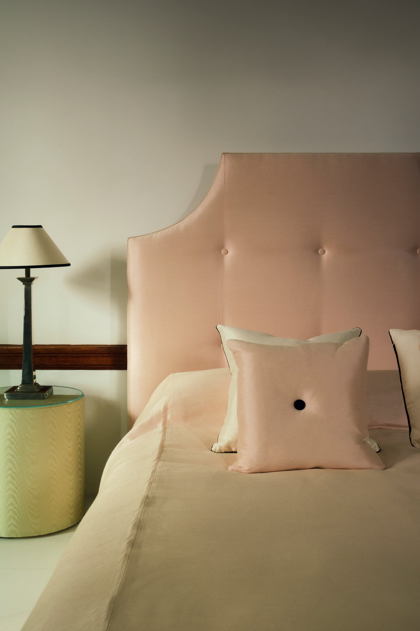 The CC Piped Cushion in Silk Sateen Pillows