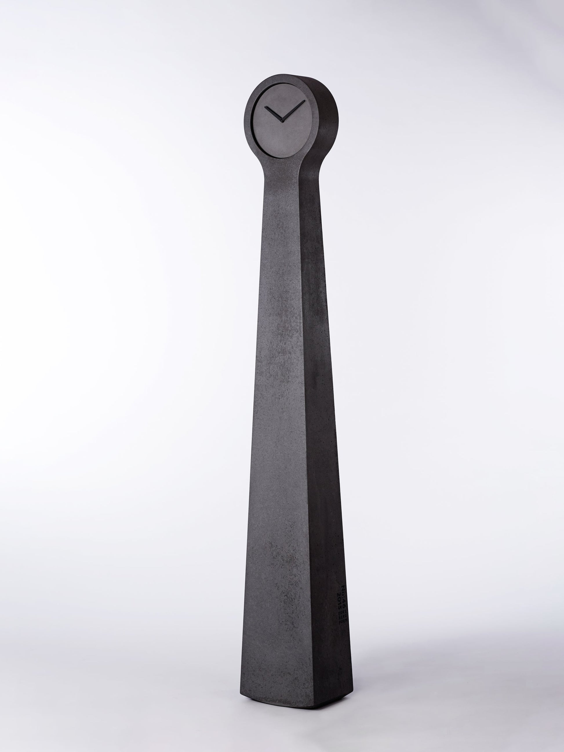Tidvis Clock - Anthracite Clocks